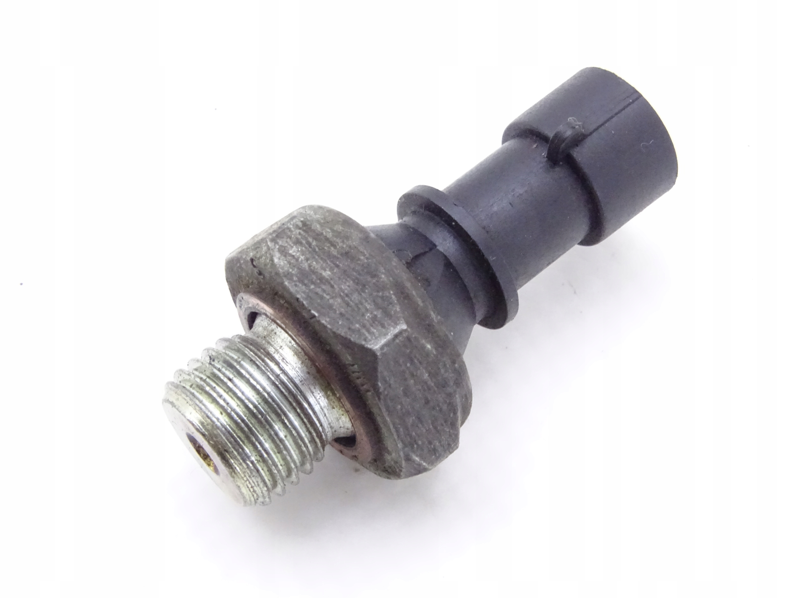 OPEL VECTRA B 1.8 16V CZUJNIK CIŚ OLEJU 90336039