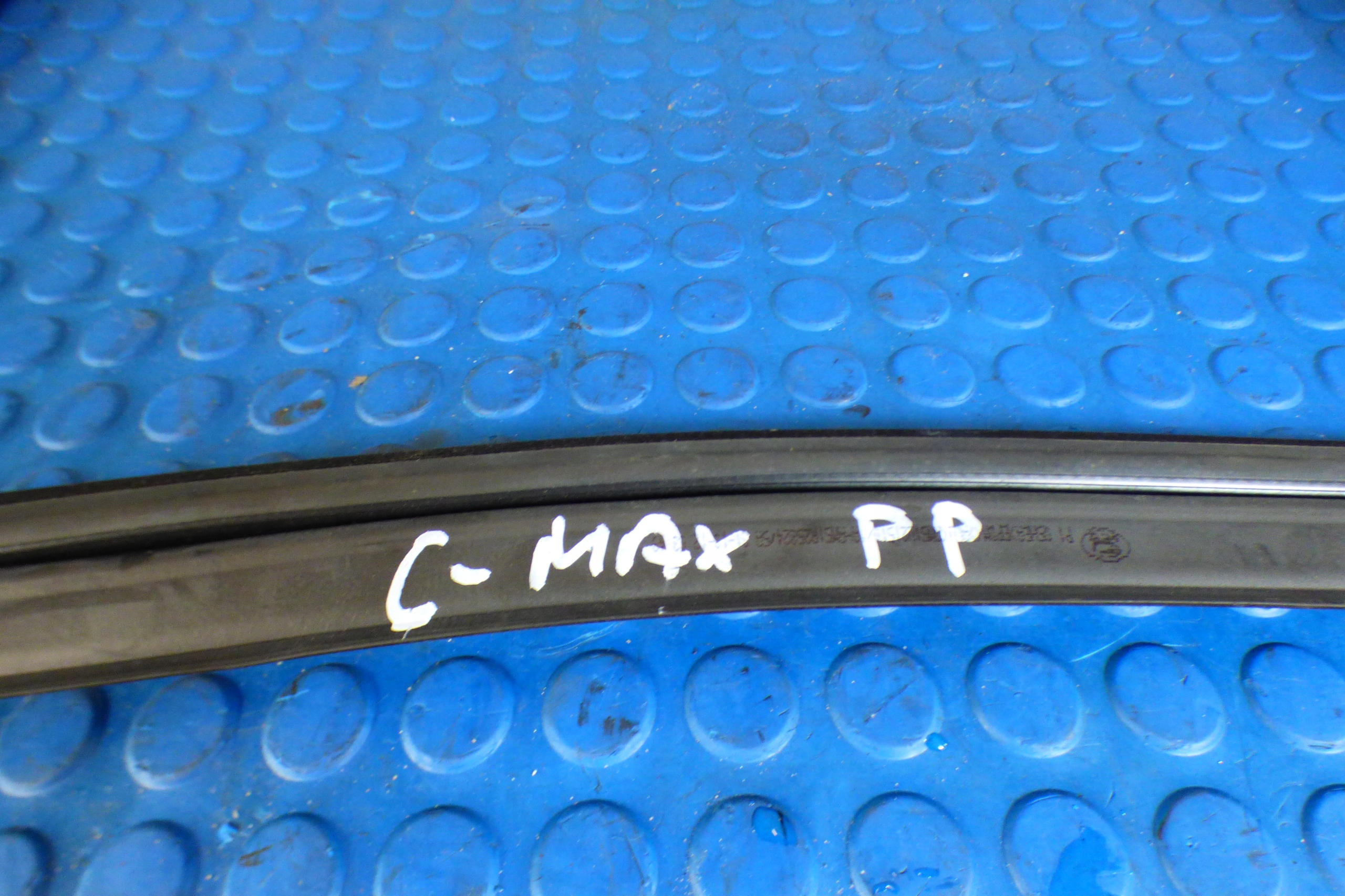 gasket windows ramki door right front AM51U21510 FORD C-MAX MK2