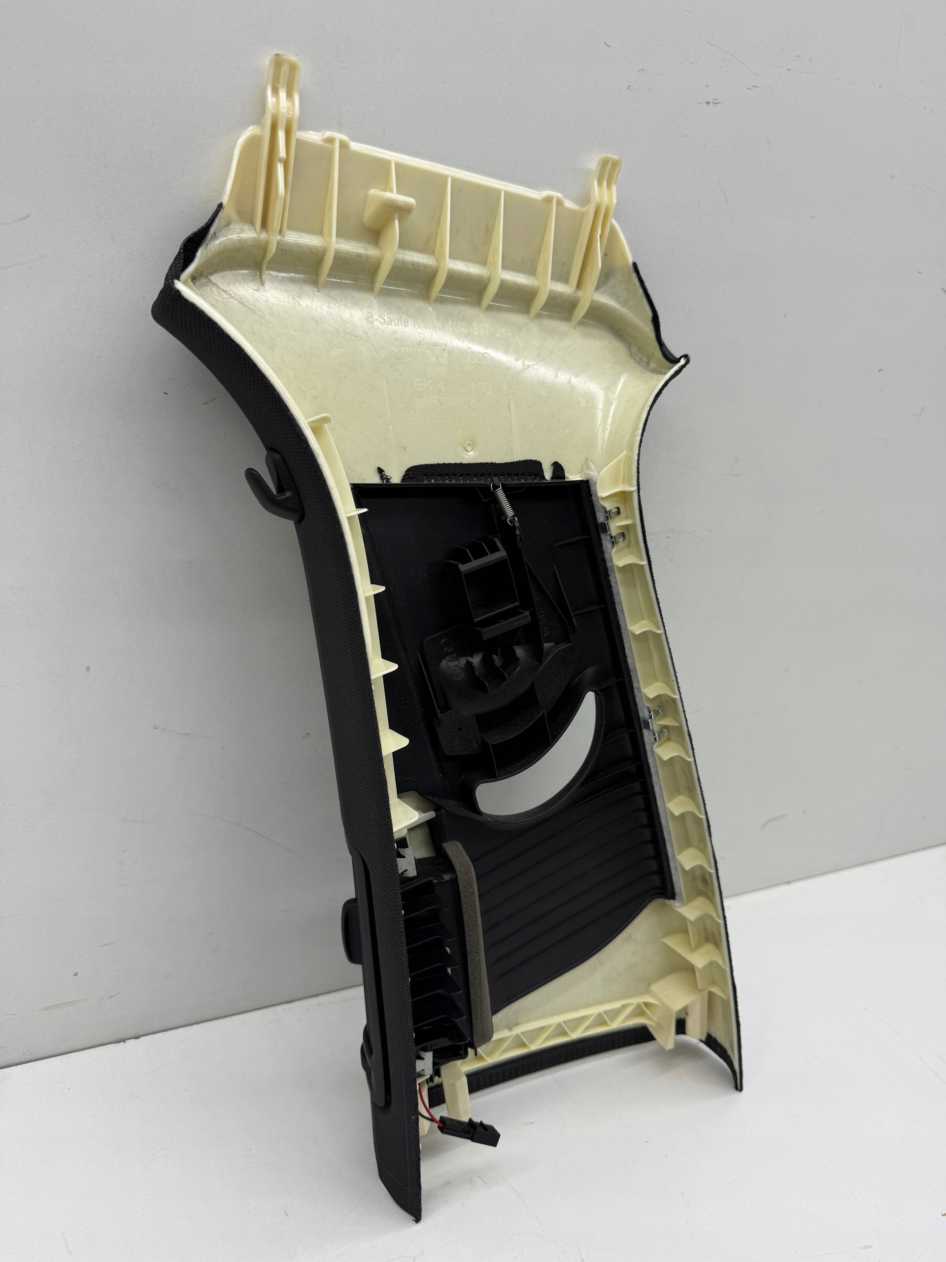 AUDI S6 A6 C7 Blende Abdeckung Blende Abdeckung slupka B links mitte S-LINE schwarzer