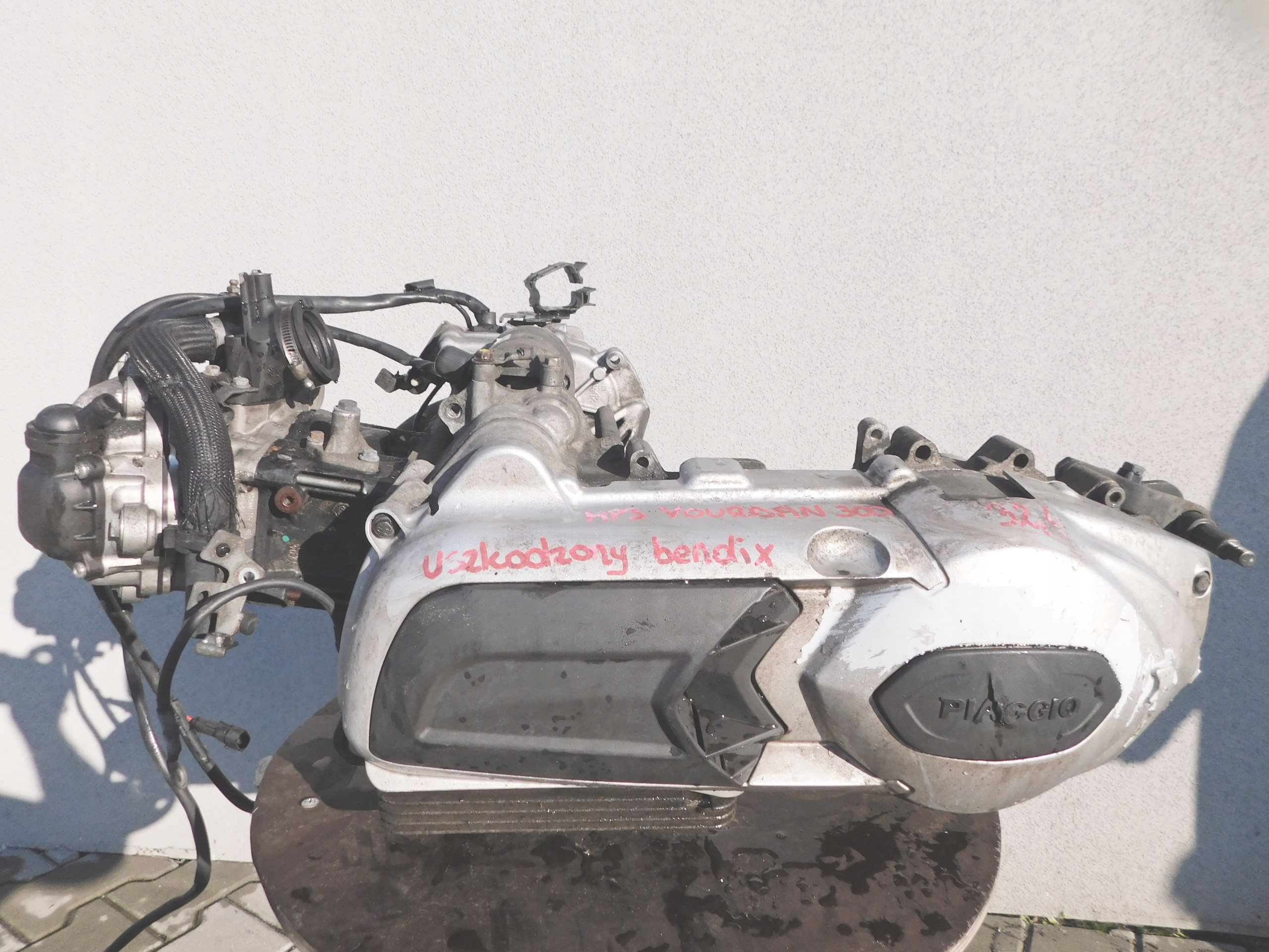 PIAGGIO MP3 YOURBAN 300 SILNIK