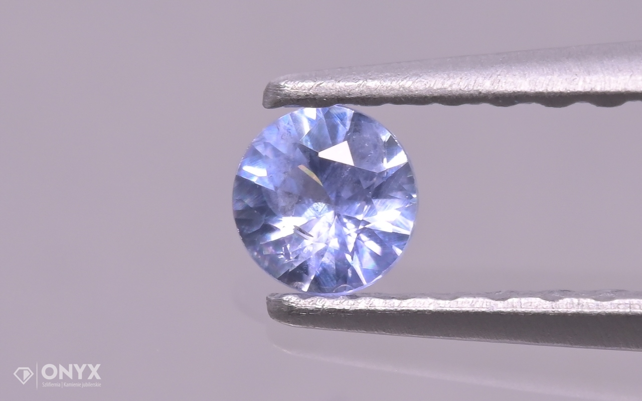 Fazetovaný safír kulatý fi 3 mm