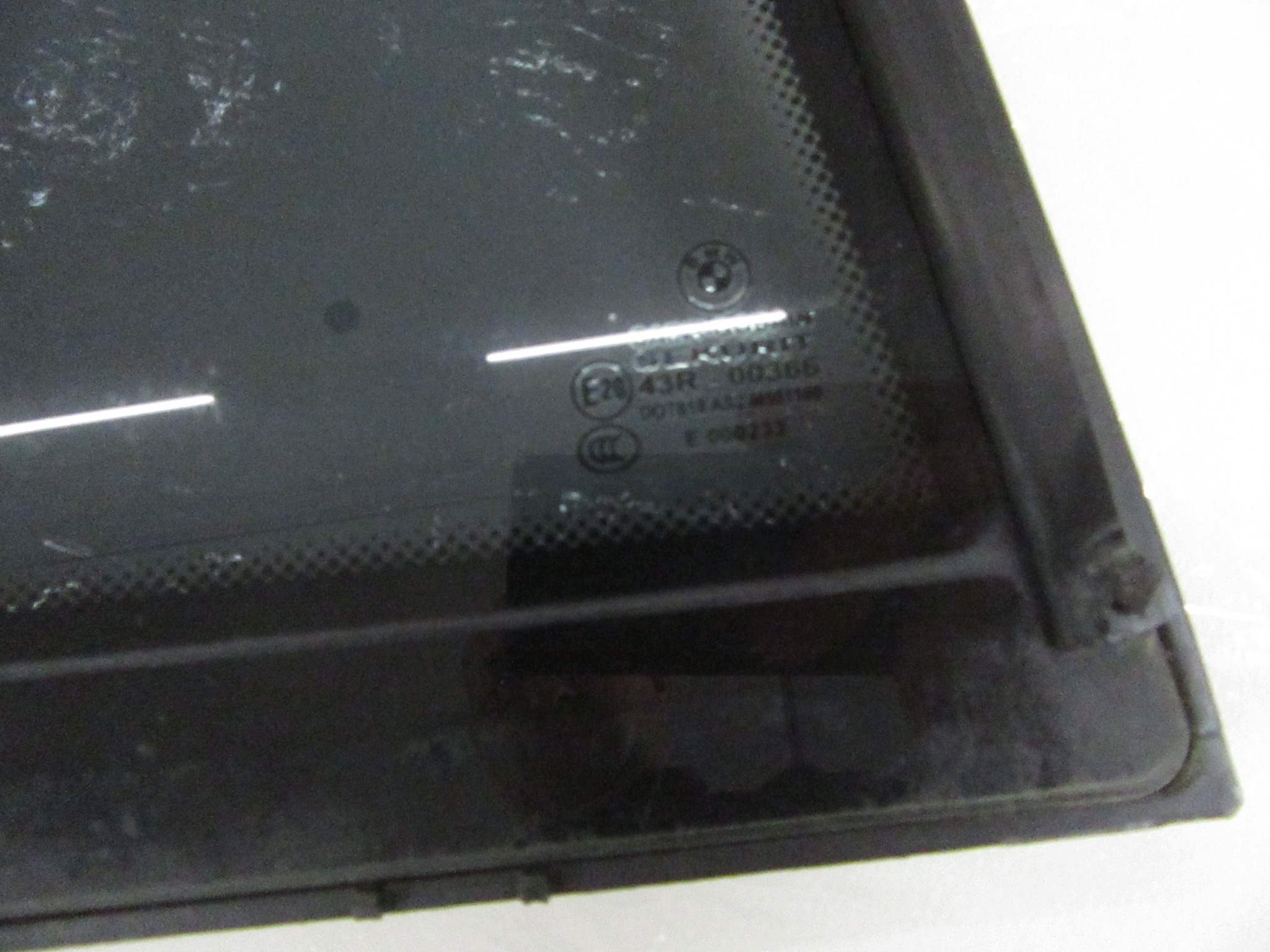 window right right rear part BMW e53 X5 AS2