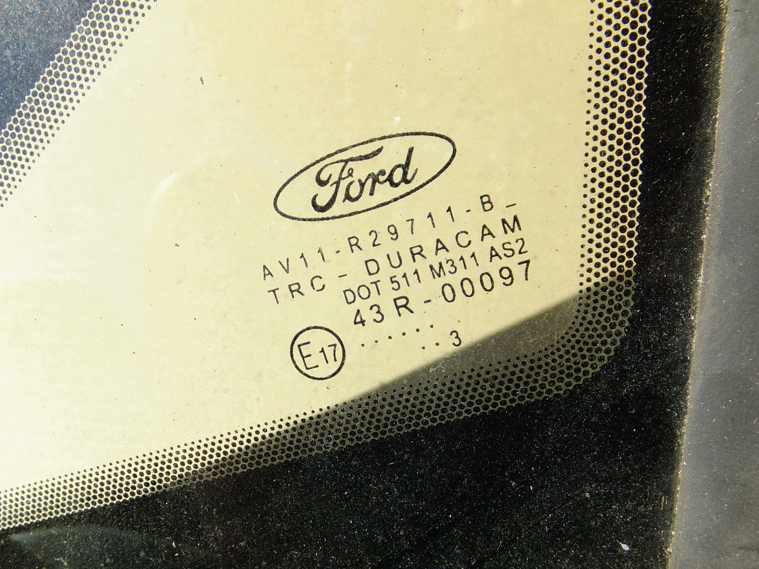 OKNO levý předek ford b-max 2013r