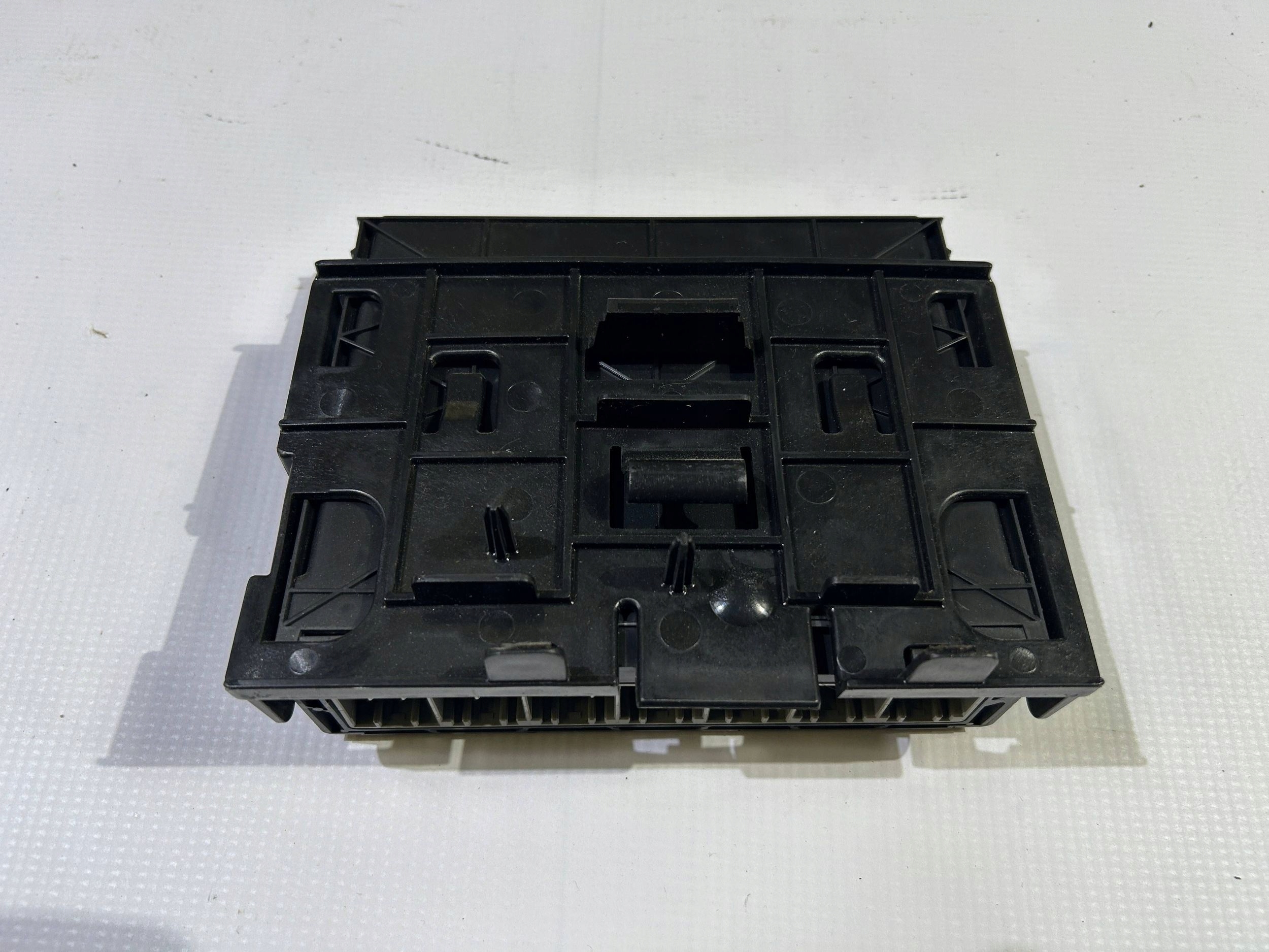 comfort control unit control unit BCM Chevrolet Camaro 2009-2015