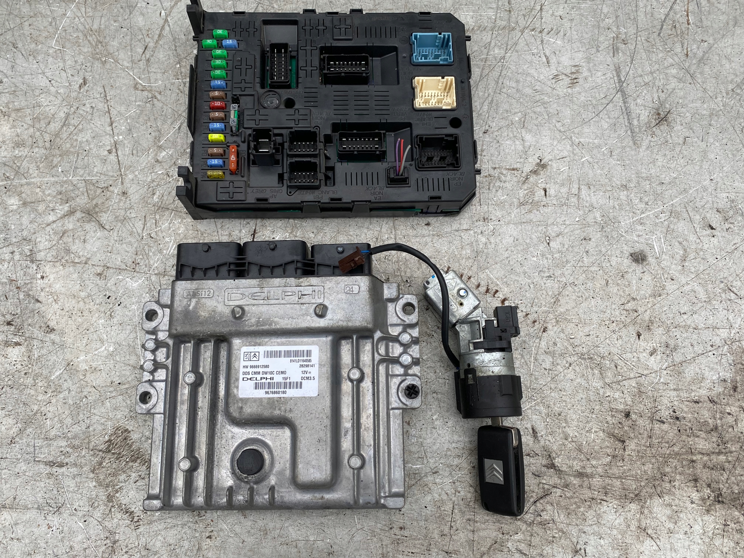 KOMPUTER ZESTAW STARTOWY CITROEN C5 III 2,0 HDI 9676860180