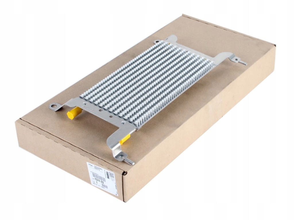 1574E0 - ТОПЛИВНЫЙ РАДИАТОР PEUGEOT 307 308 RCZ 1.6 2.0 HDI