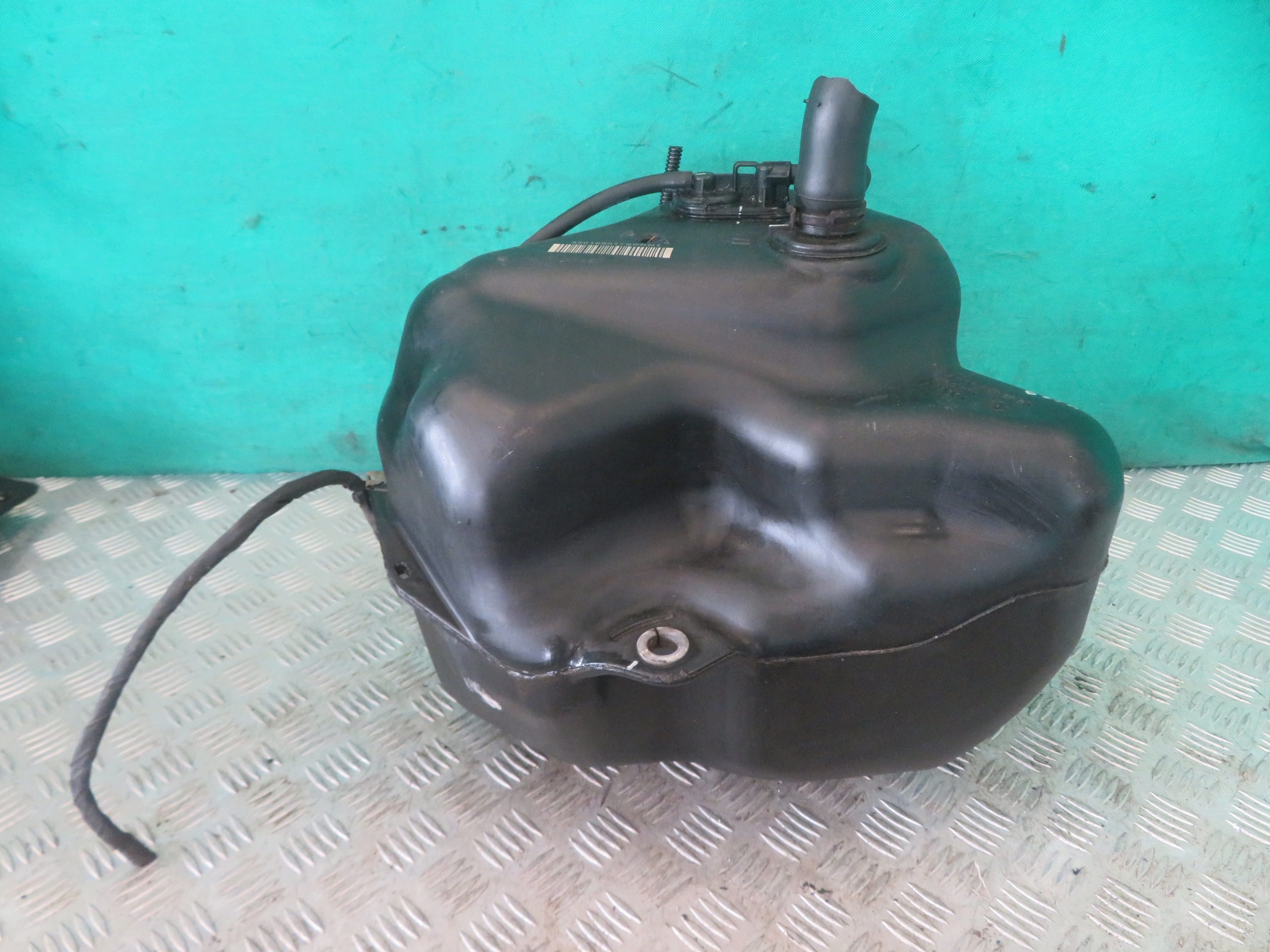 serbatoio LIQUIDO ADBLUE MERCEDES SPRINTER 2.2 18R A9084701700