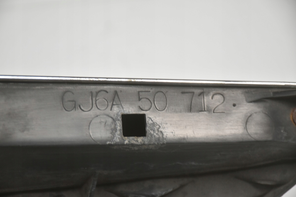 grill grille radiator MAZDA 6 and GJ6A50712