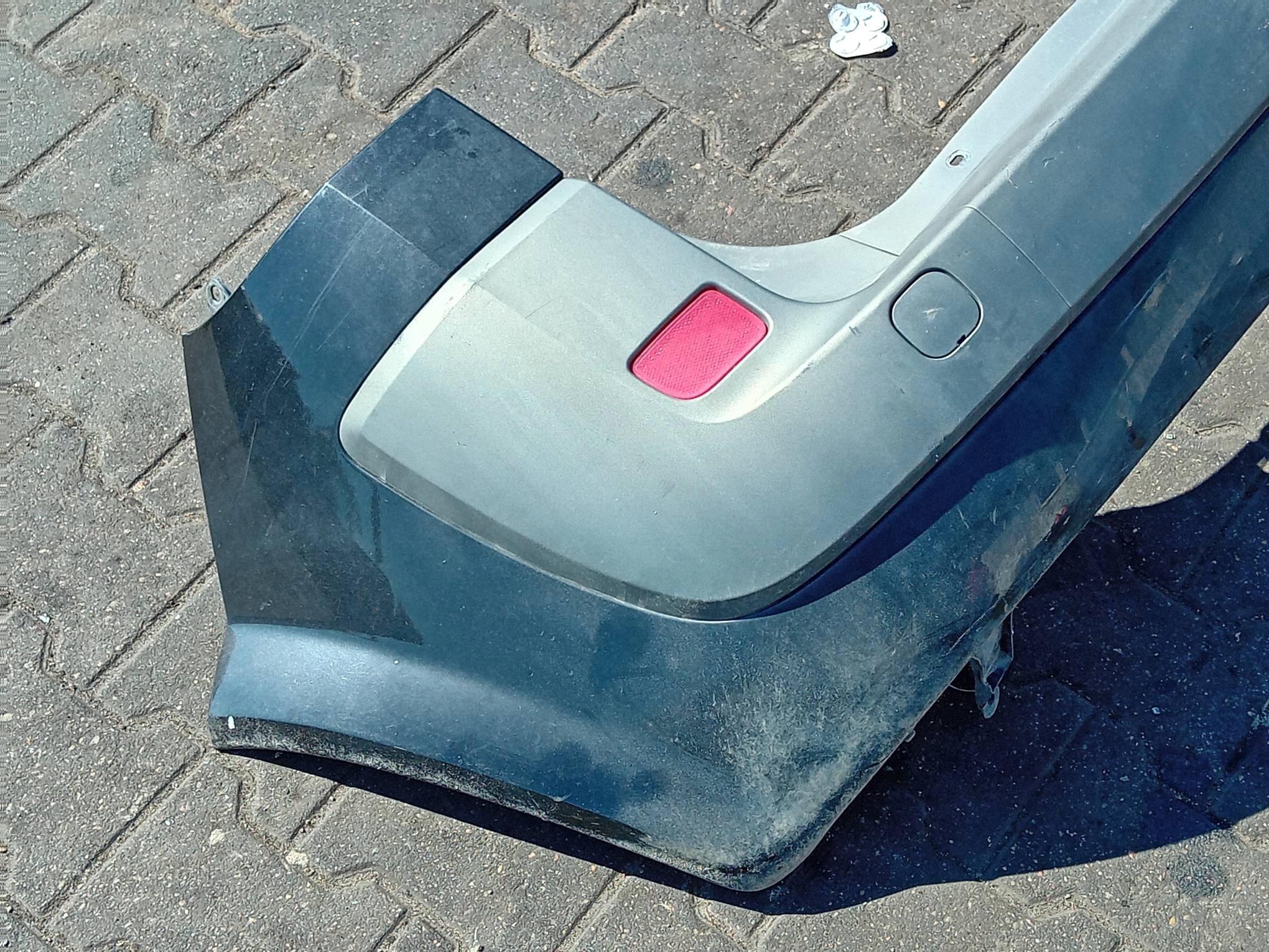 Stoßstange heck NV676 RENAULT SCENIC II