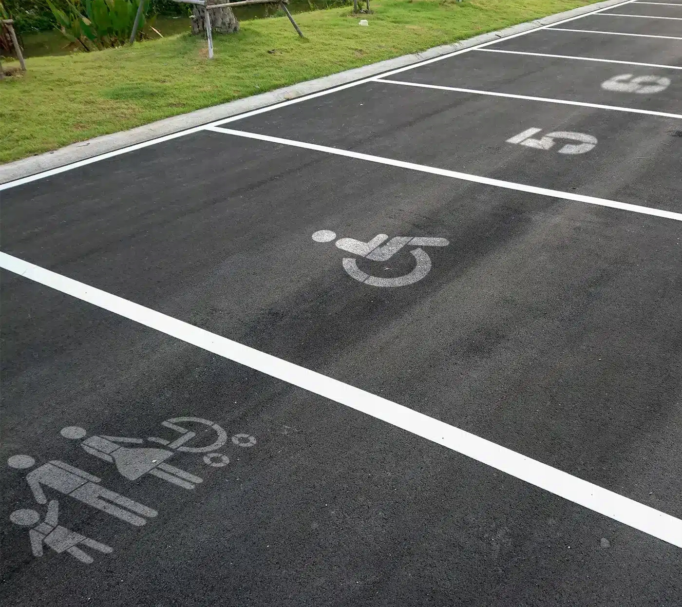 Szablony parkingowe (13 szablonów) 35 cm Długość 35 cm