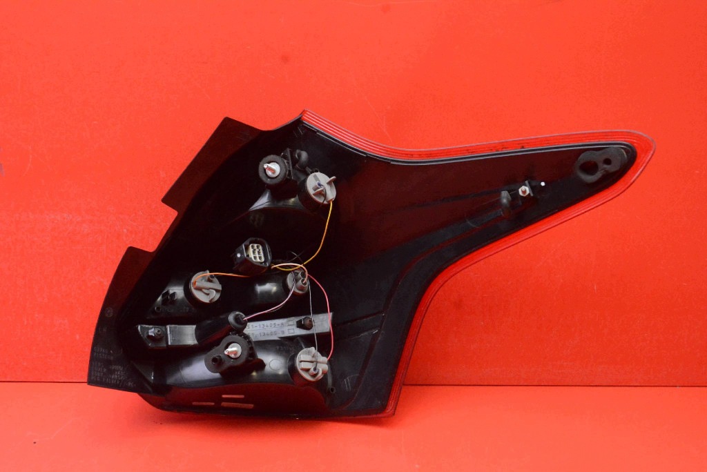 light left rear part rear BM51-13405-A FORD FOCUS MK3 5D HB 11-15
