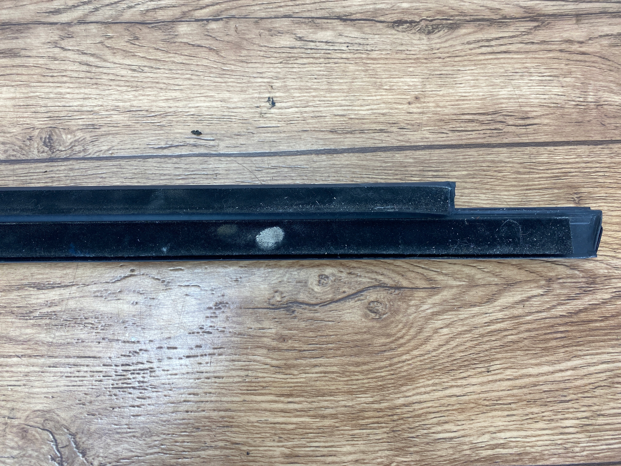 moulding dust left front BMW 4 G22 2020+