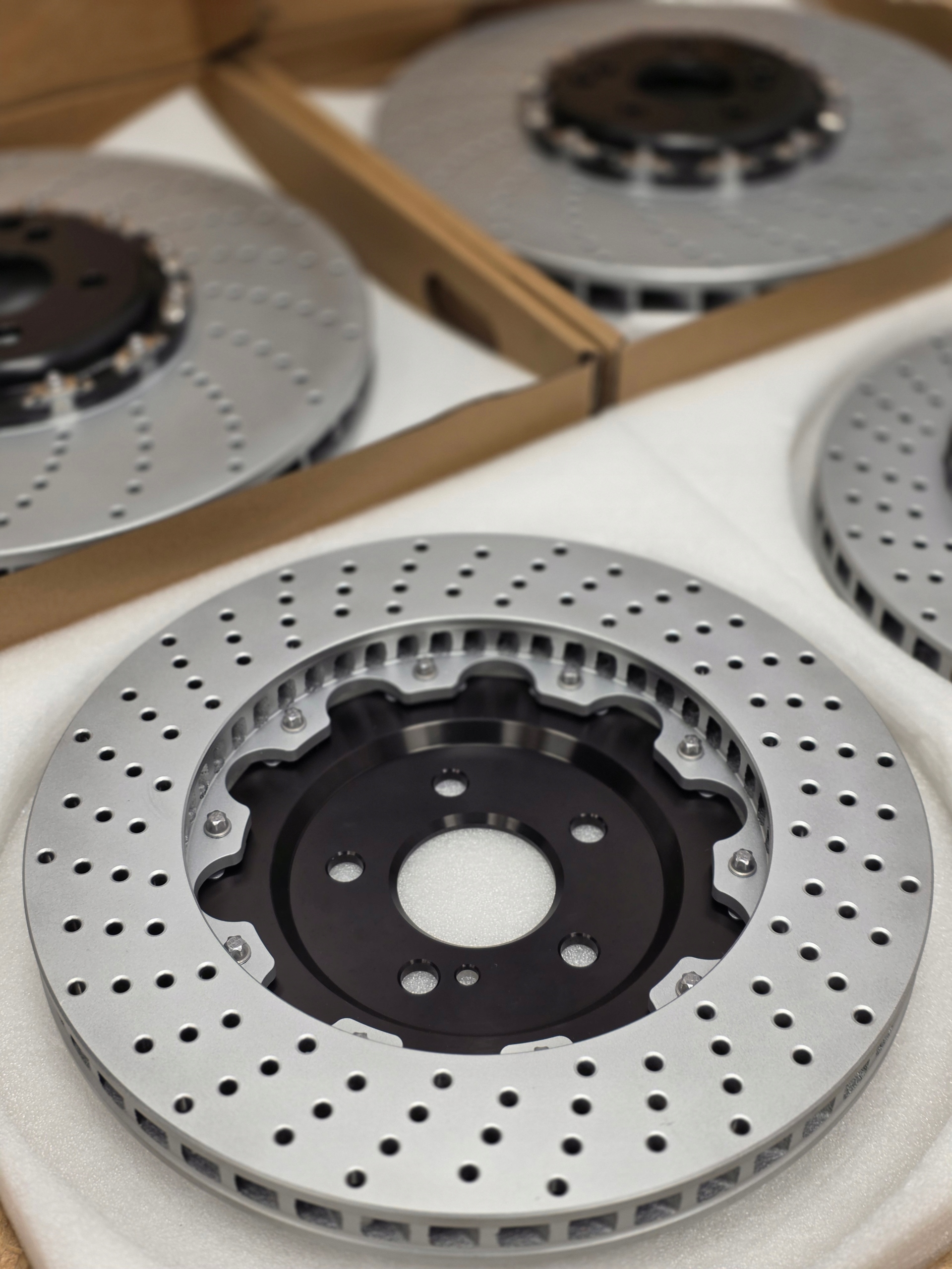 Konwersja CERAMIKA -> STAL Komplet Tarcze Klocki Mercedes W222 W217 - galeria