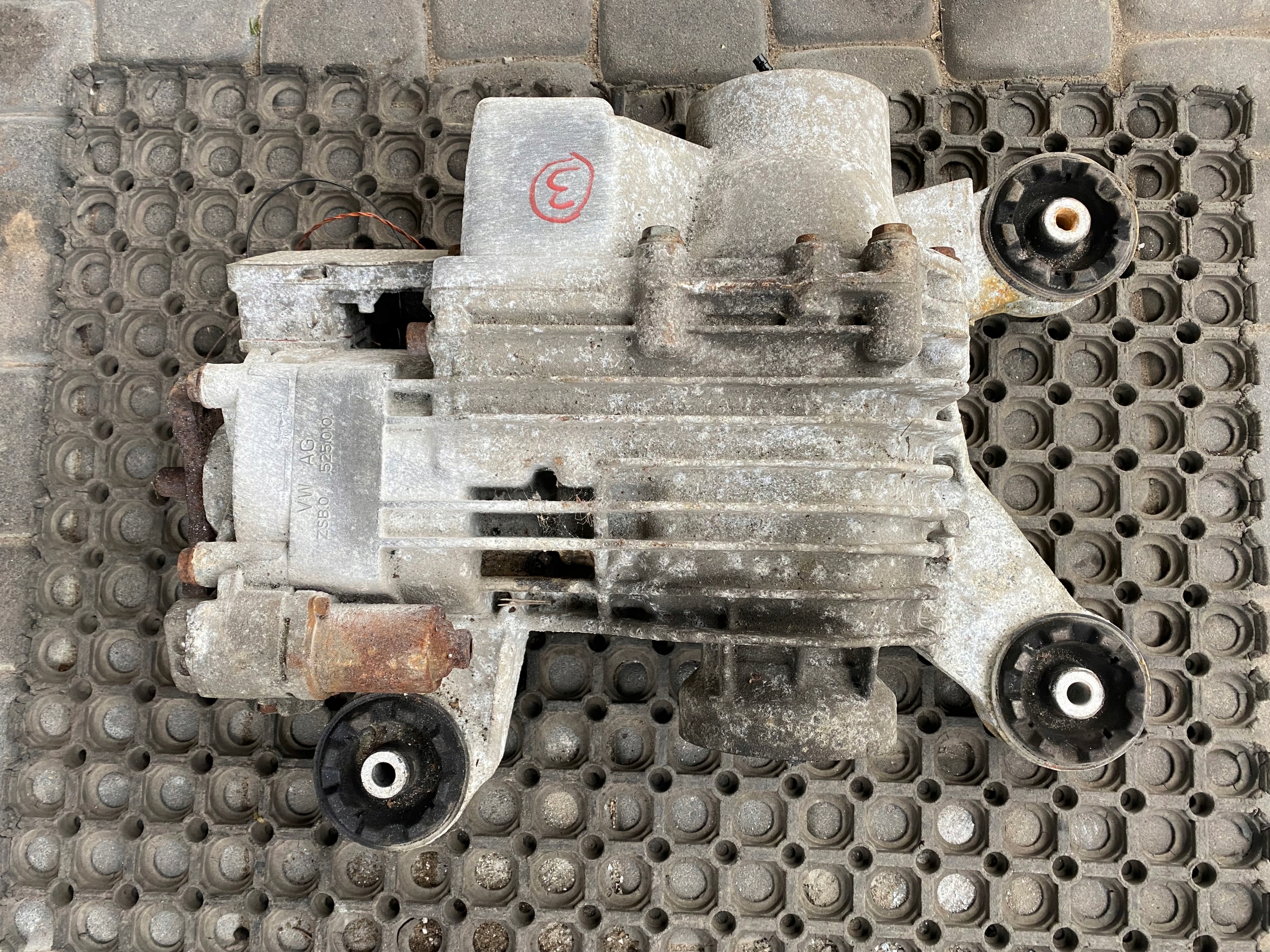 AUDI A4 B8 Q3 A5 differenciál differenciál differenciál hátsó HALDEX NWU