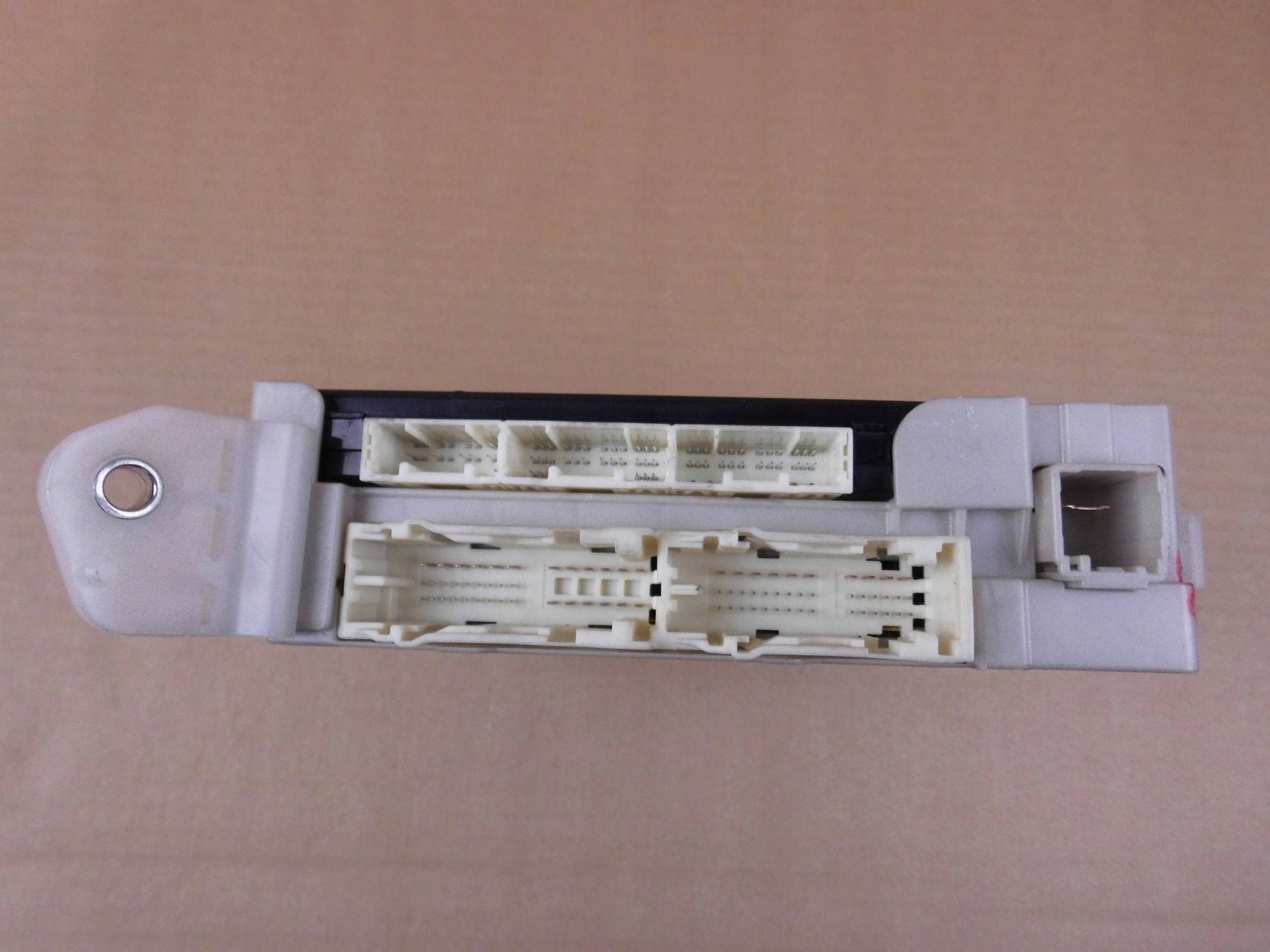 Toyota GT86 Subaru BRZ module computer control unit komfortu 88281CA500