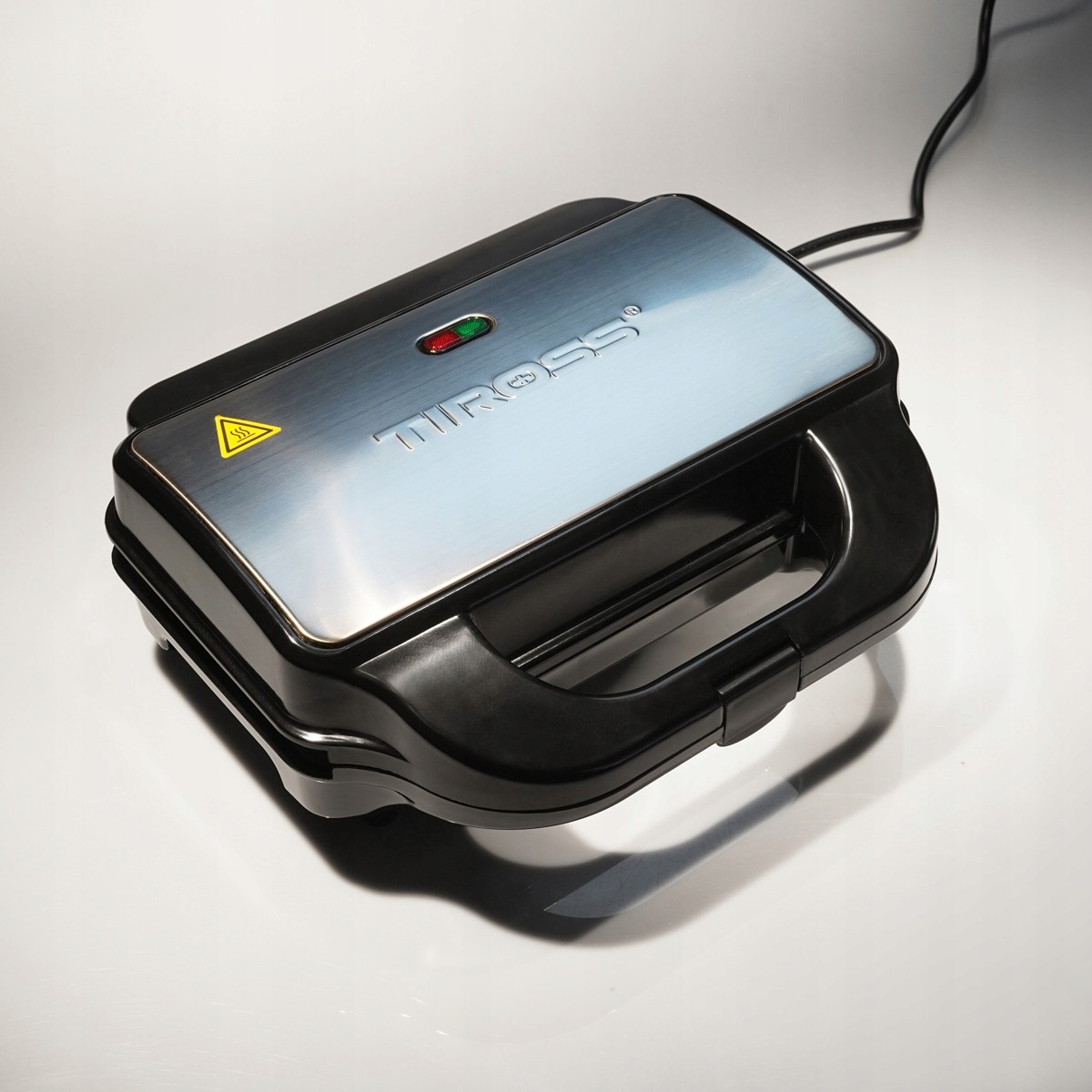 Vaflovač Sandwich Sendvičovač 3v1 900W Tiross TS9655