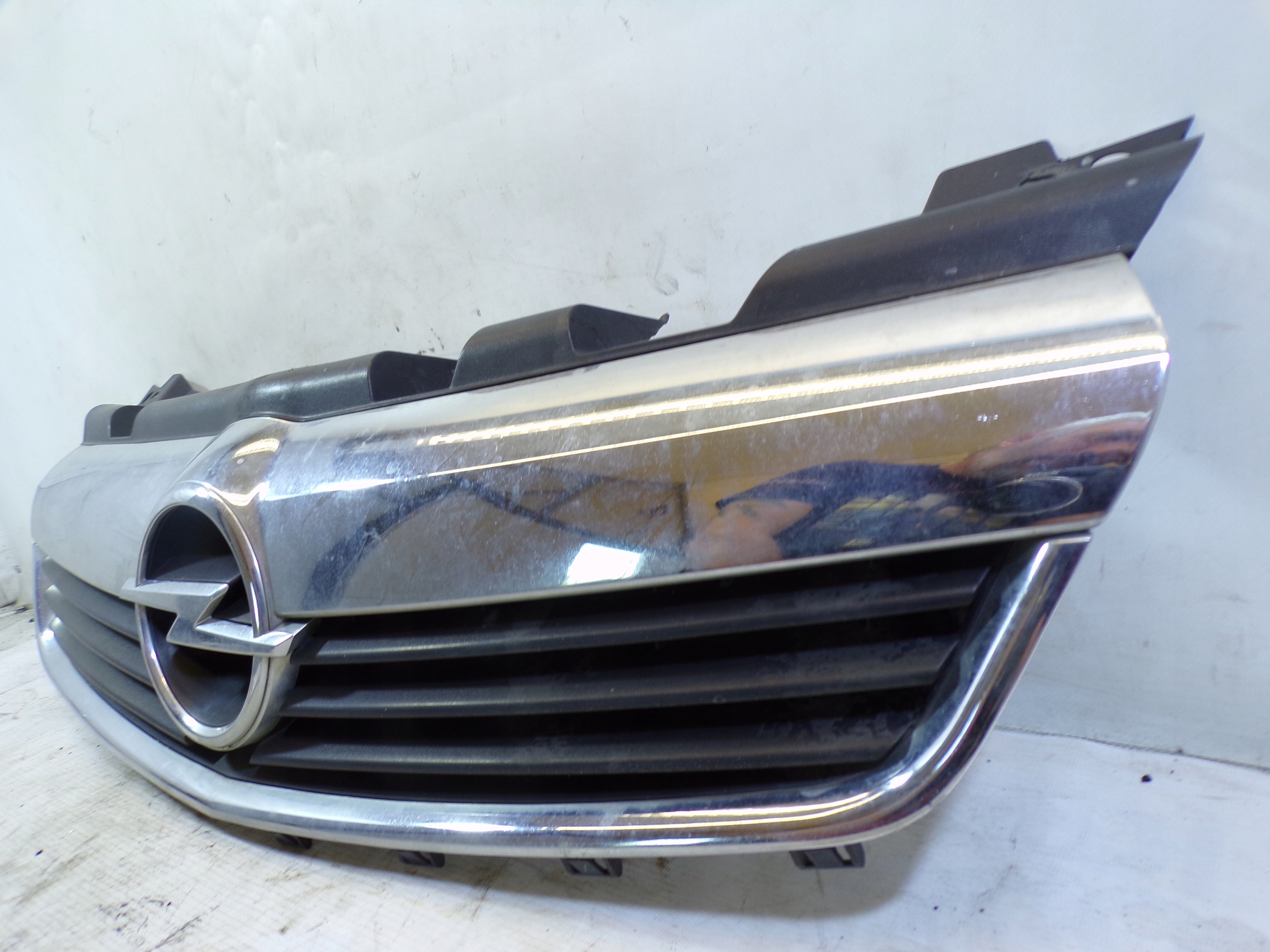 grill grille radiator OPEL ZAFIRA B (1)