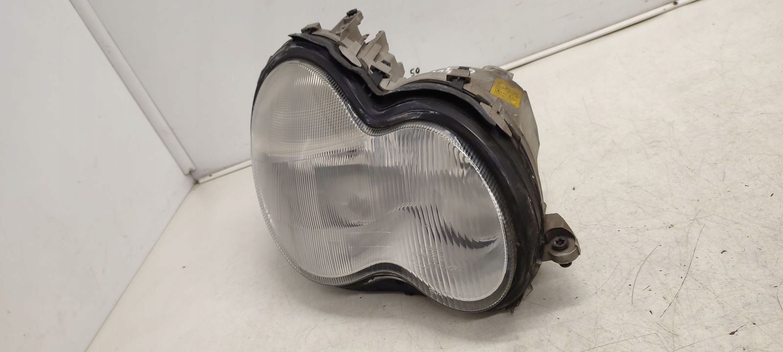 light front front right Mercedes W203