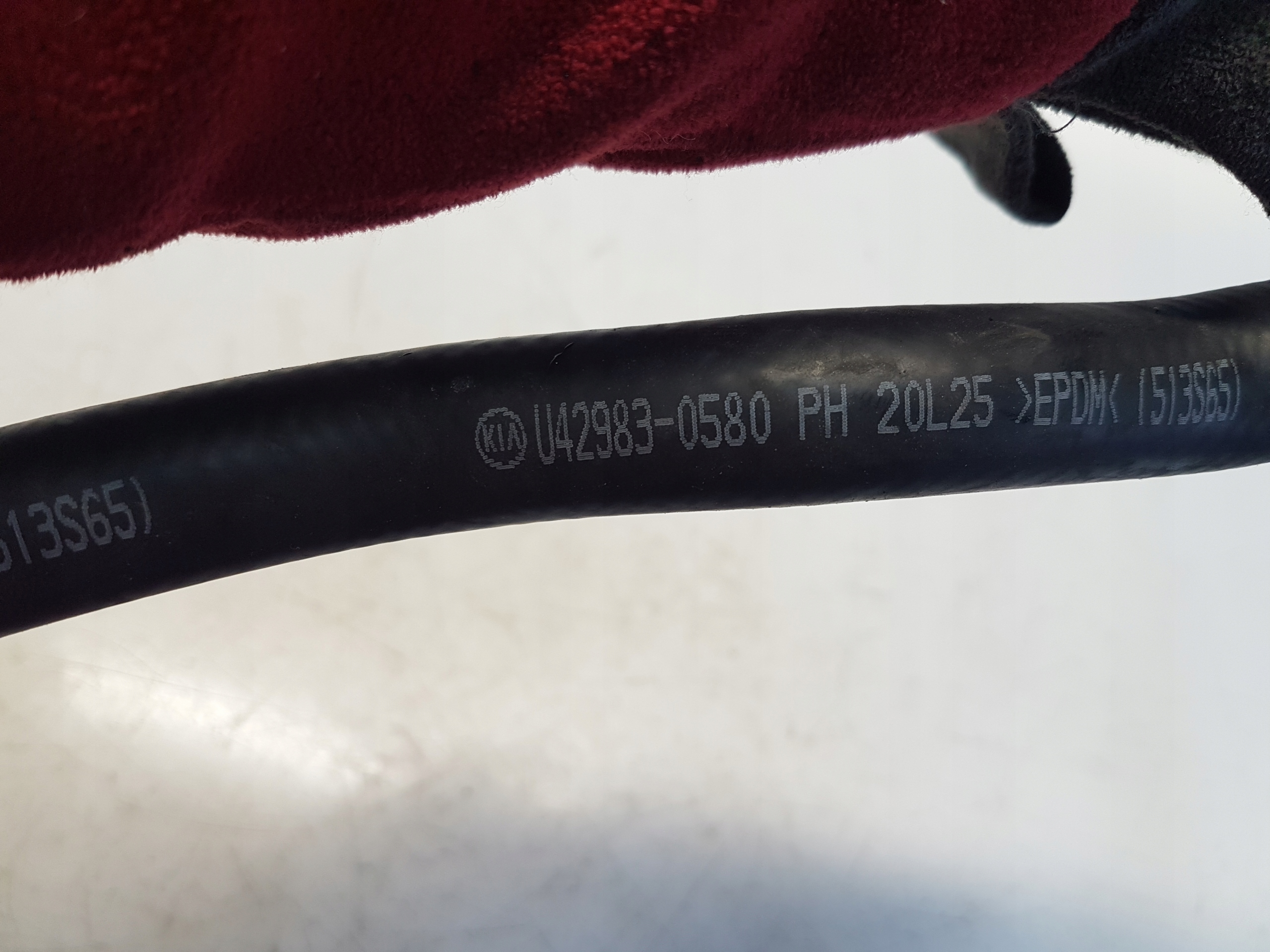 KIA STONIC LIFT prijenos crijevo vode U42983-0580