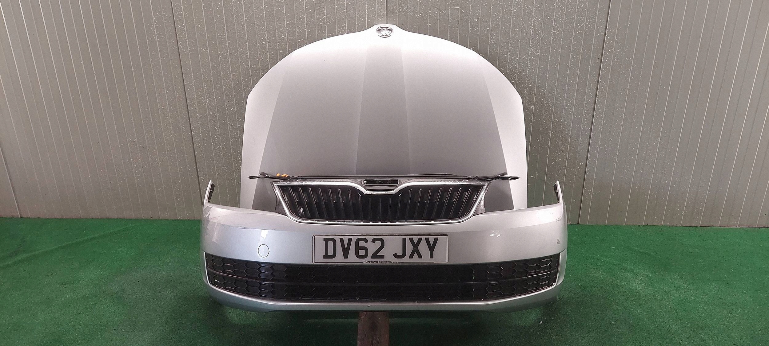 Capot SKODA RAPID 12-19 LAK: LA7W 8E8E