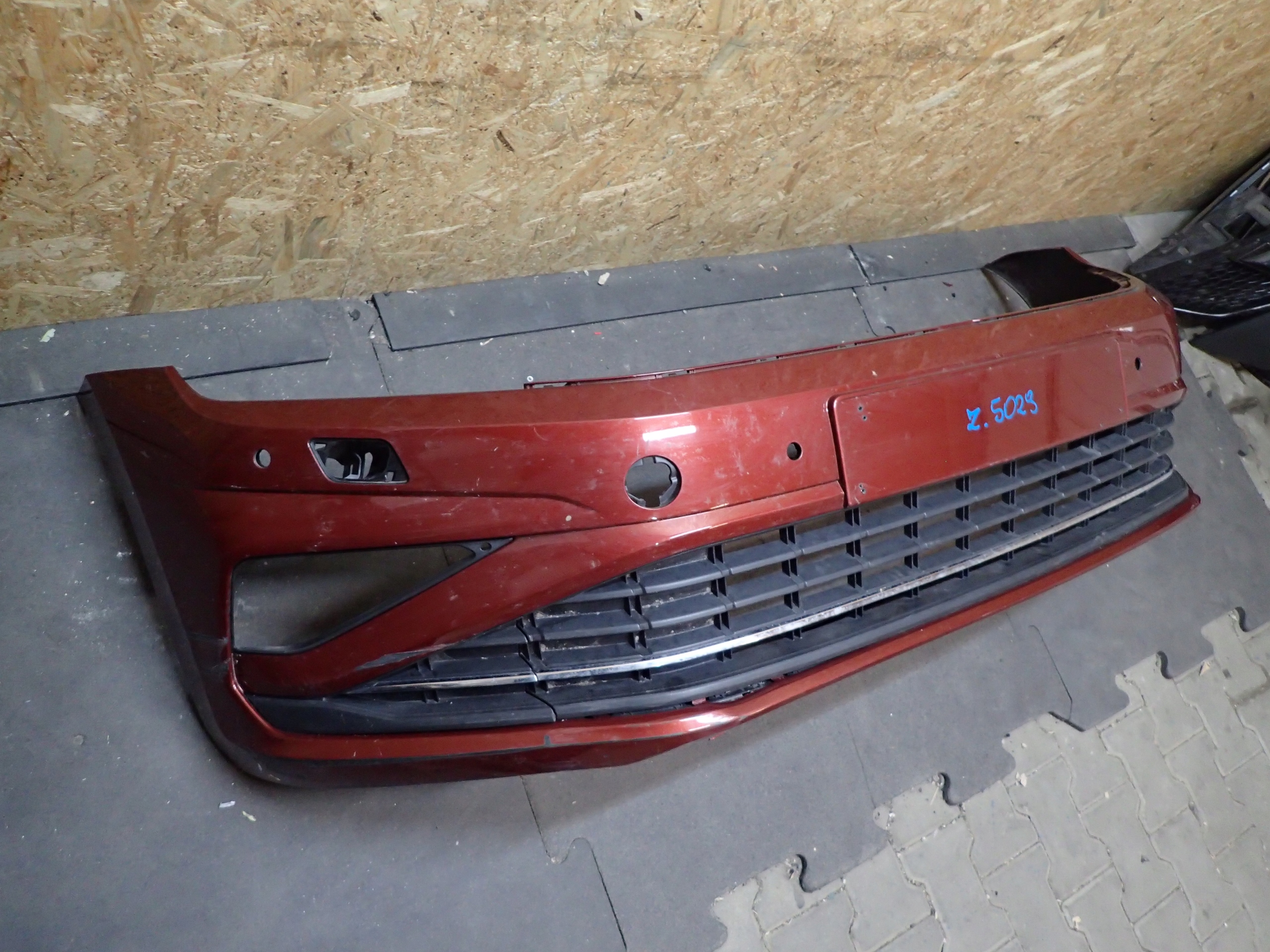 STOSSSTANGE VORNE VW SPORTSVAN LIFT