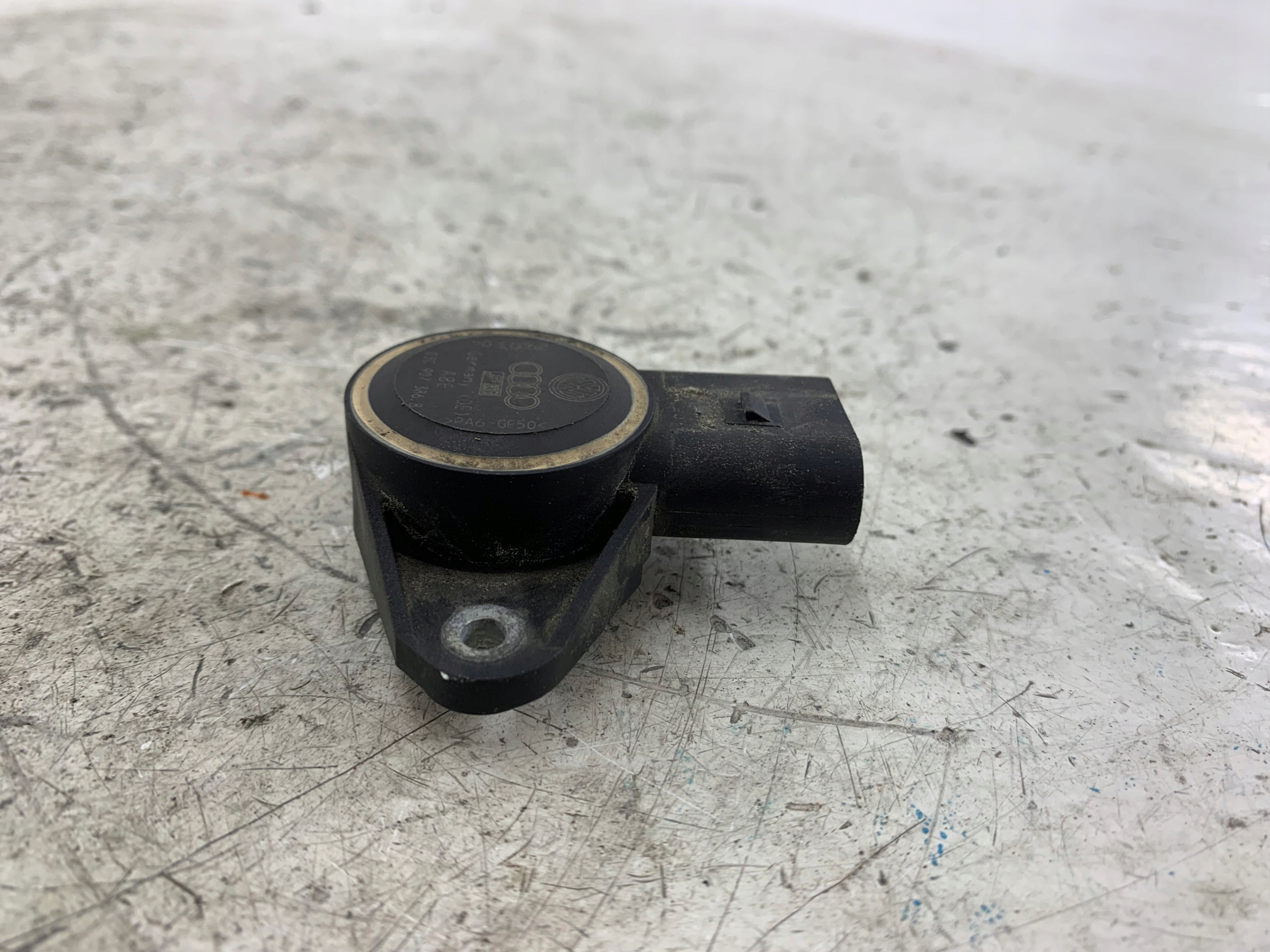 AUDI A6 C6 3.2 TFSI sensor KLAPEK header pipe 03C907386B