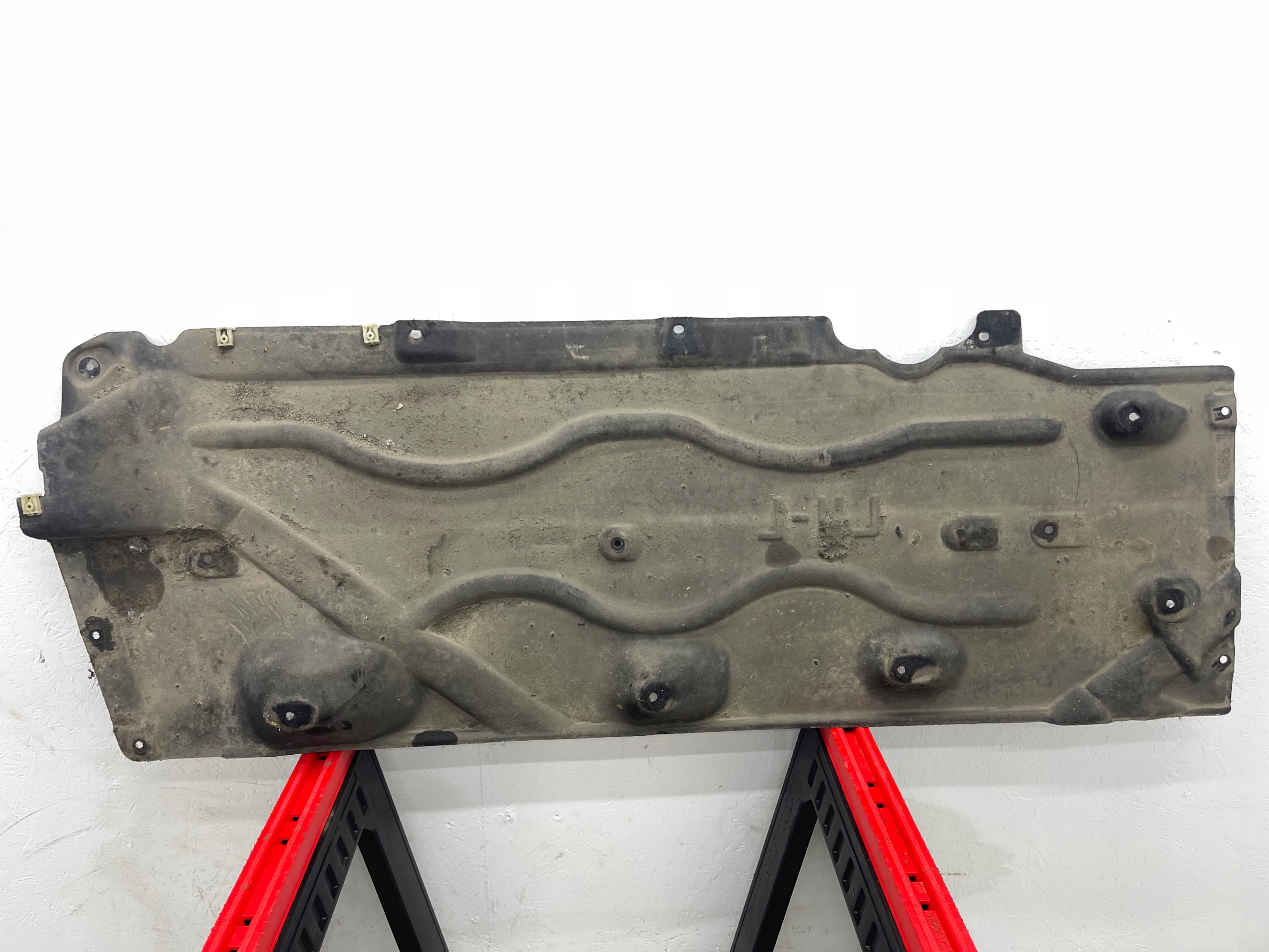 BMW F45 ACTIVE TOURER blende abdeckung unterfahrschutz abdeckung boden links