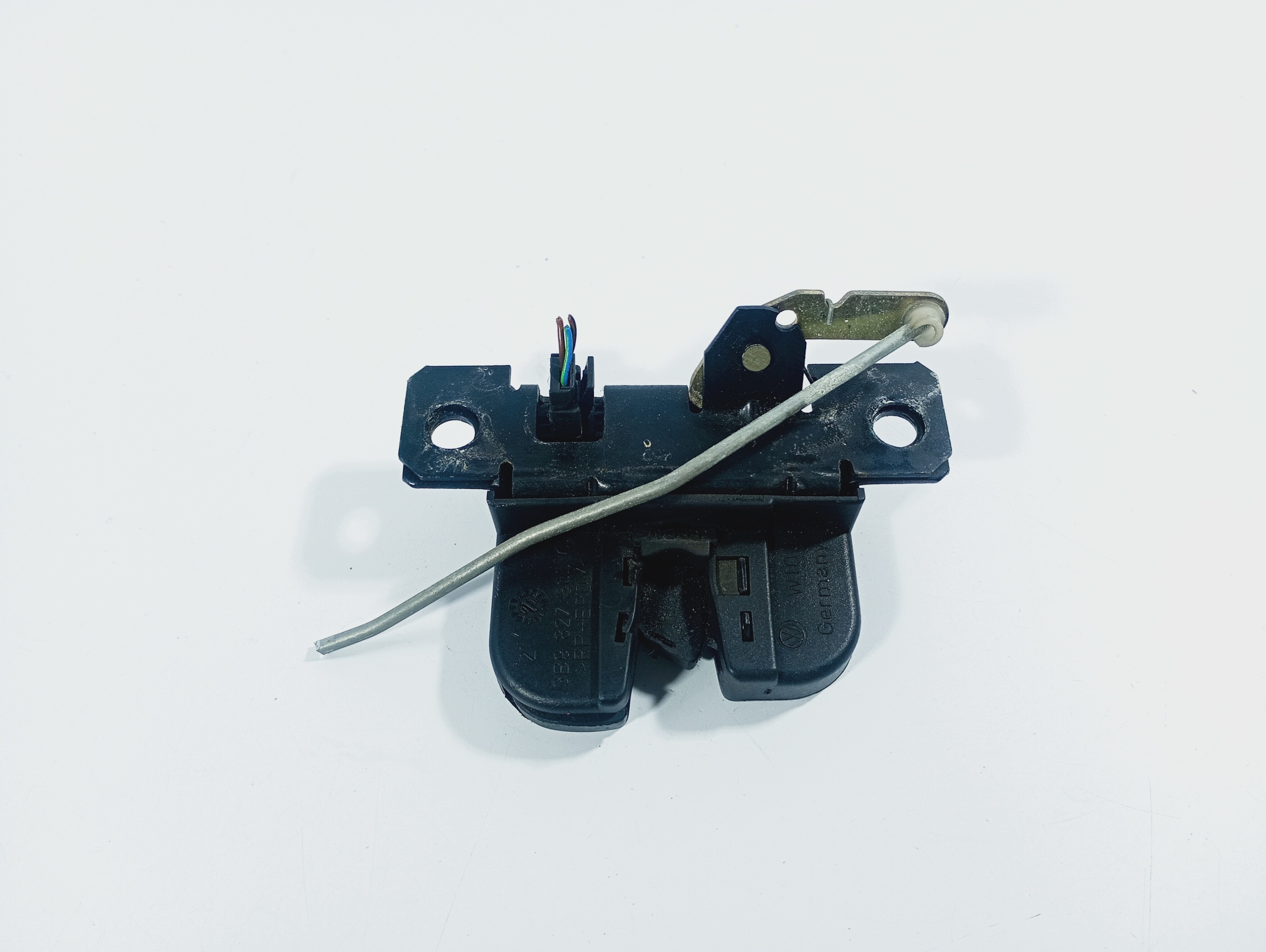 lock bonnet boot rear part OE 3B9827505 Seat Leon 1 and 99-06