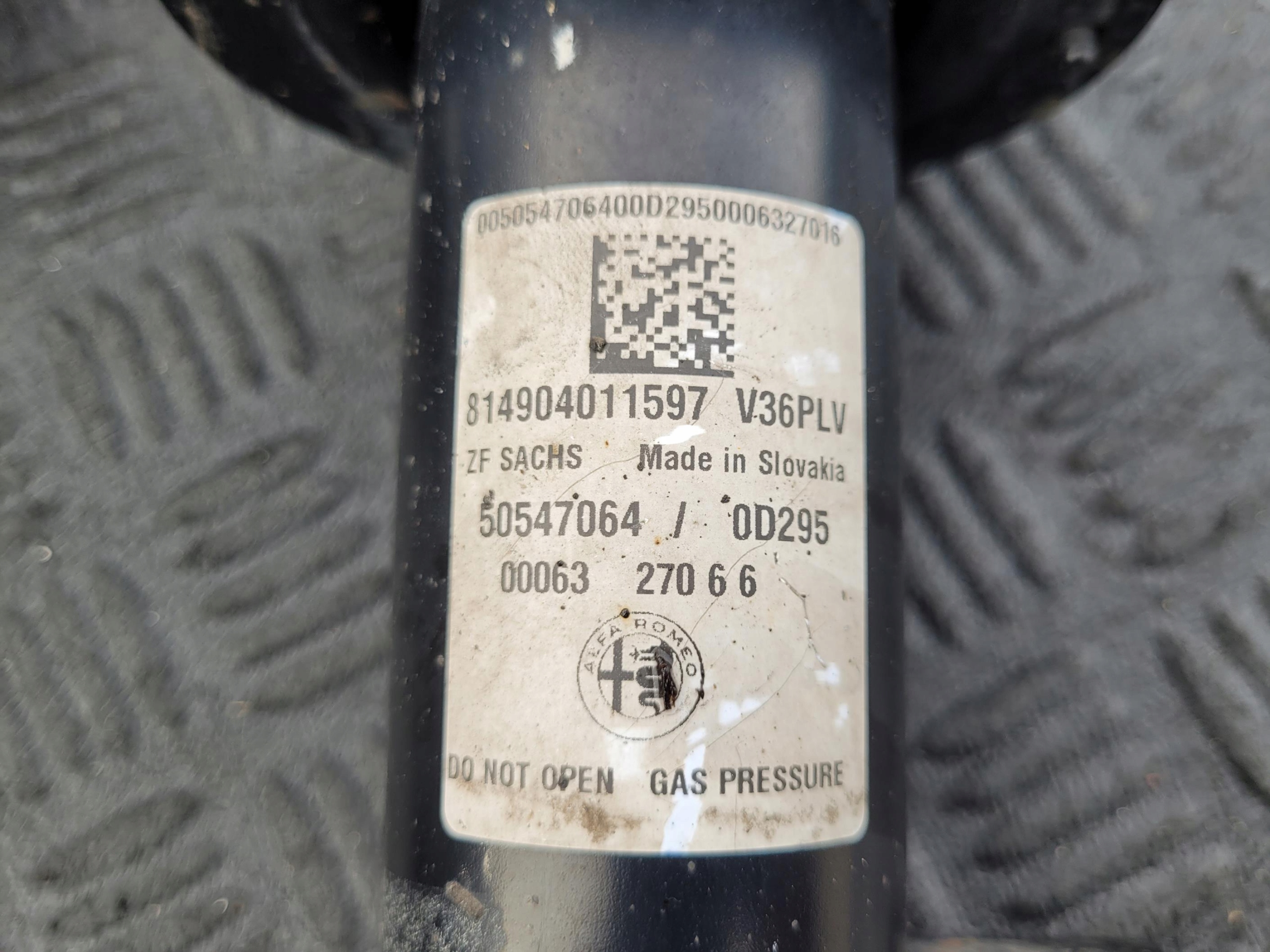 shock absorber front front right 50547064 ALFA ROMEO GIULIA 2.2 D M-JET