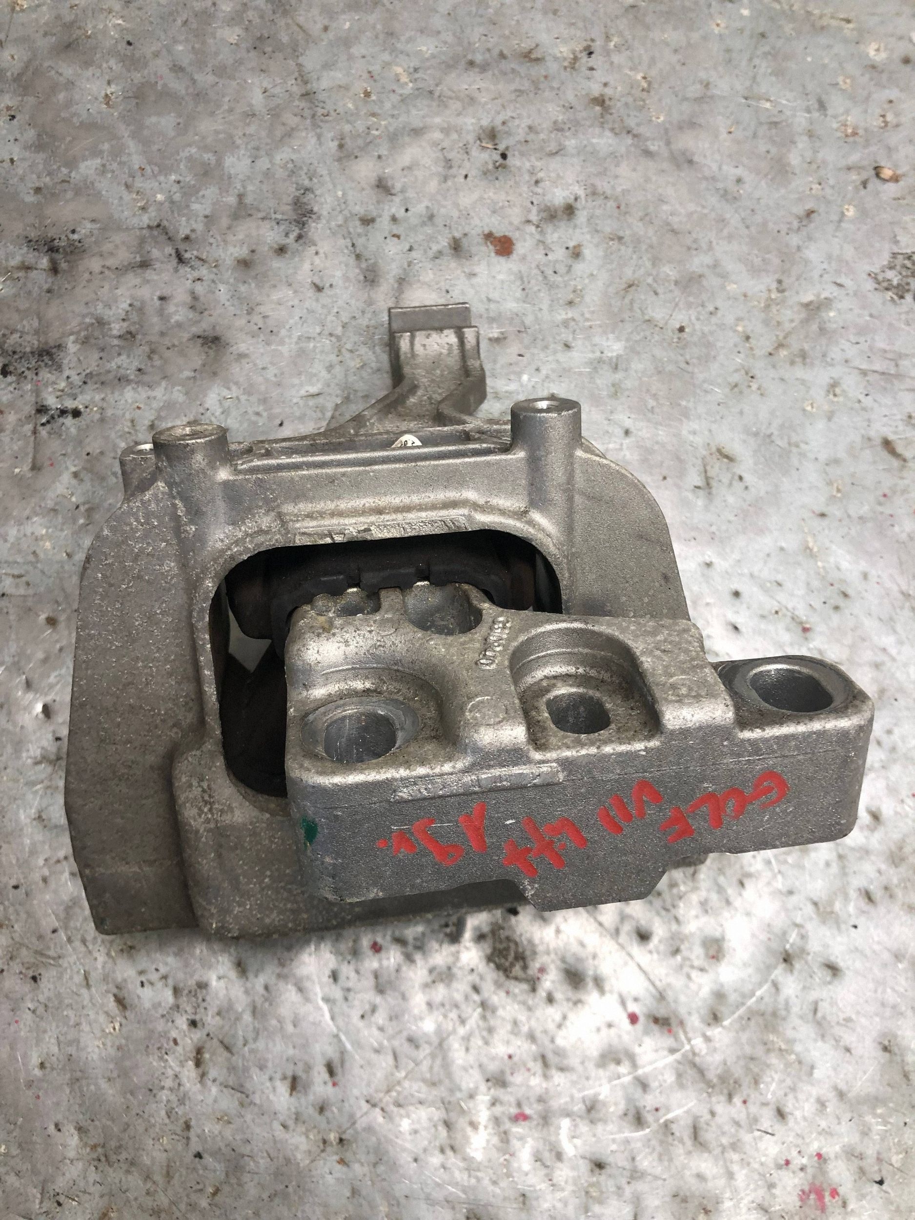 holder engine mount 1.5 TGI VW GOLF VII LIFT HB 5Q0199262BF