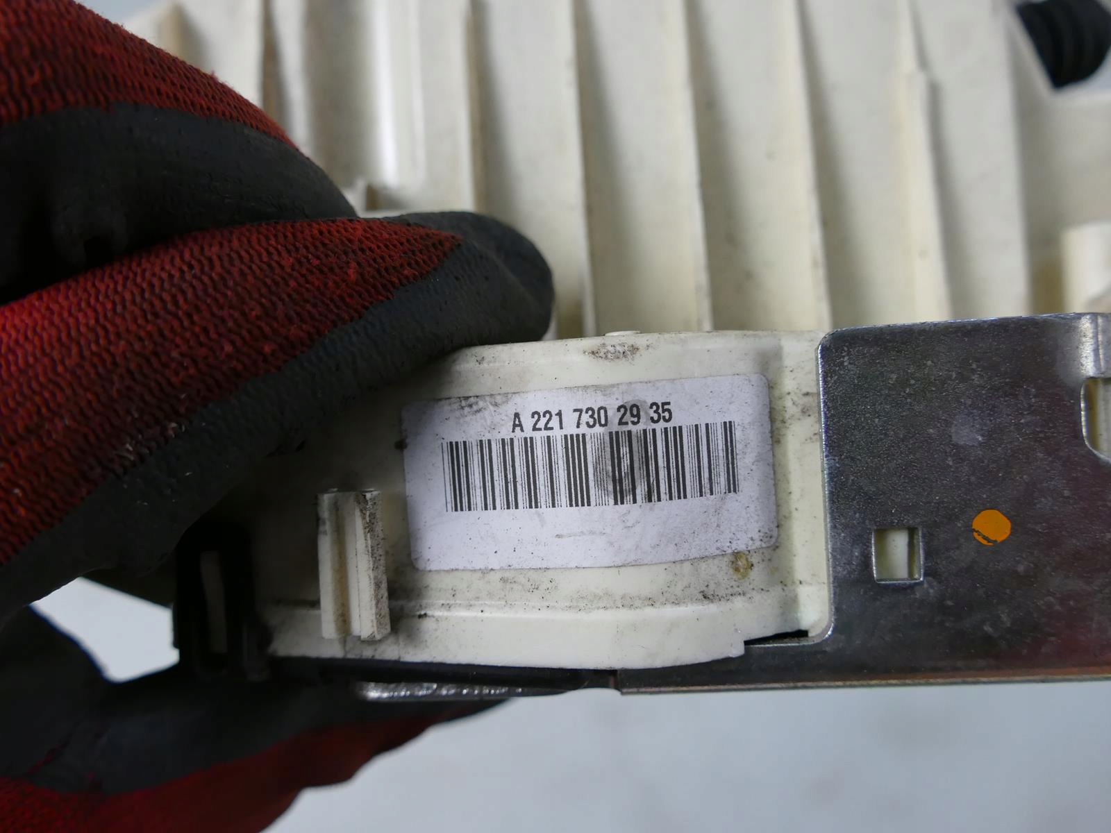 MERCEDES S W221 lock door left rear part rear