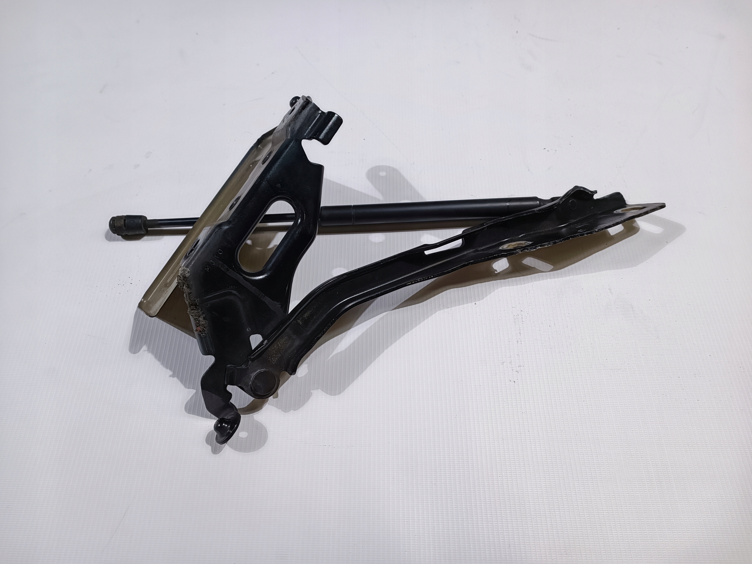 hinge bonnets damper right Ford F150 2015