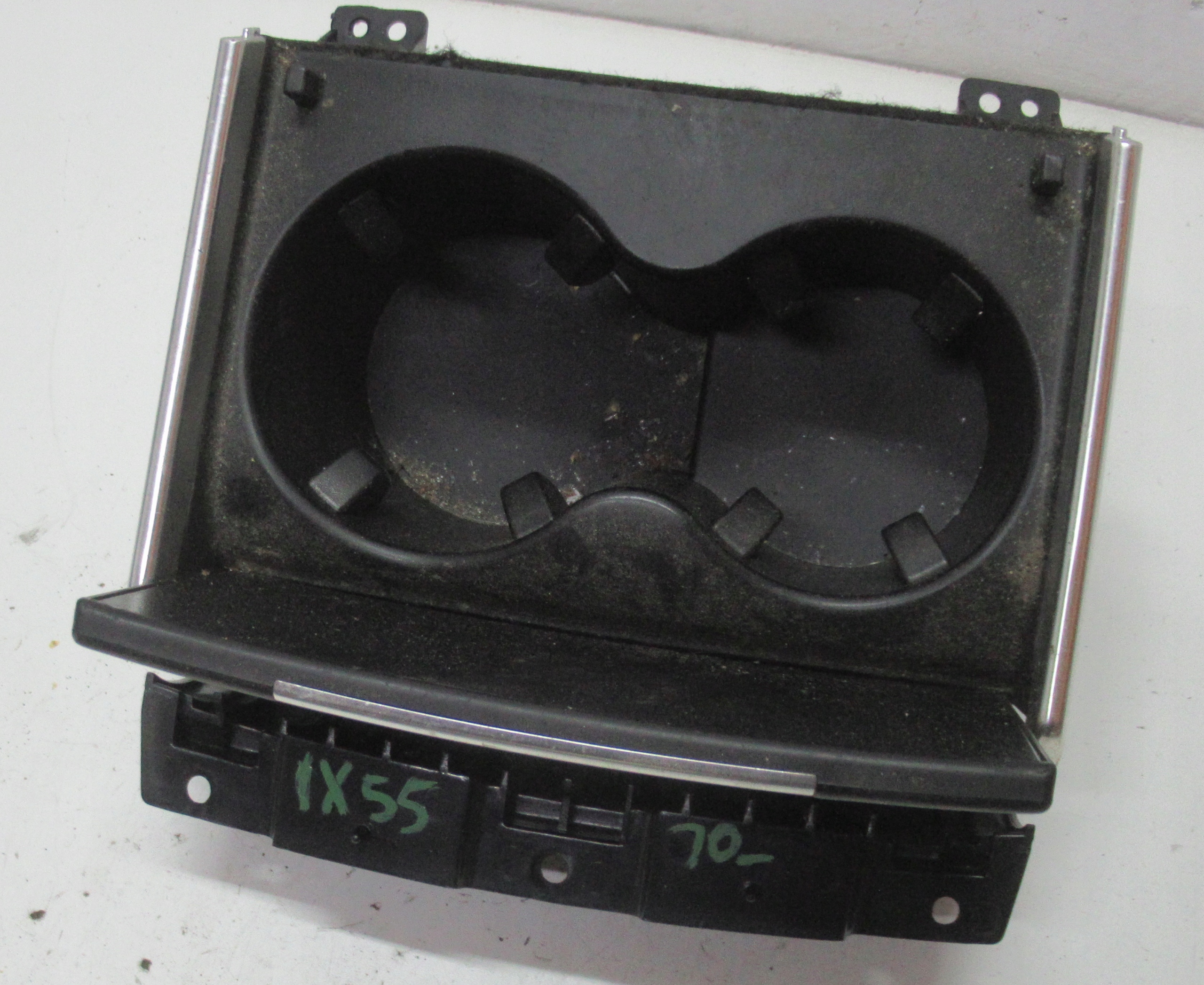 HYUNDAI IX55 10R bracket STOJAK for KUBKI