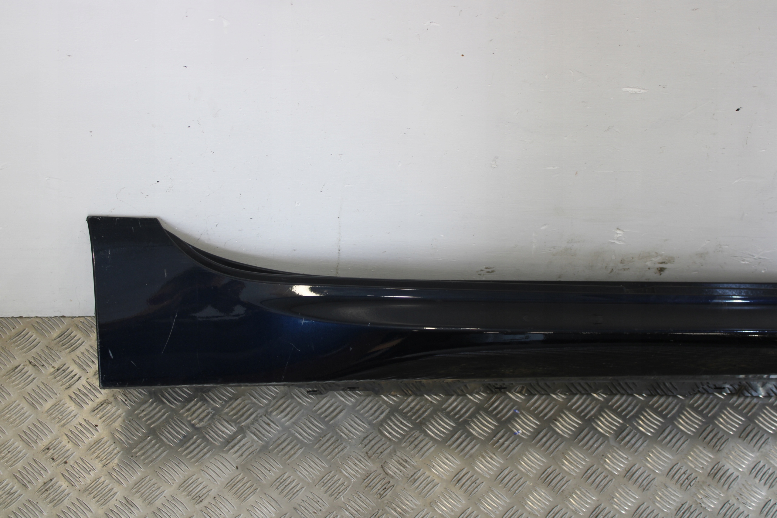 threshold right cap threshold right 8052654 BMW 6 GRAN COUPE F06 m-packet