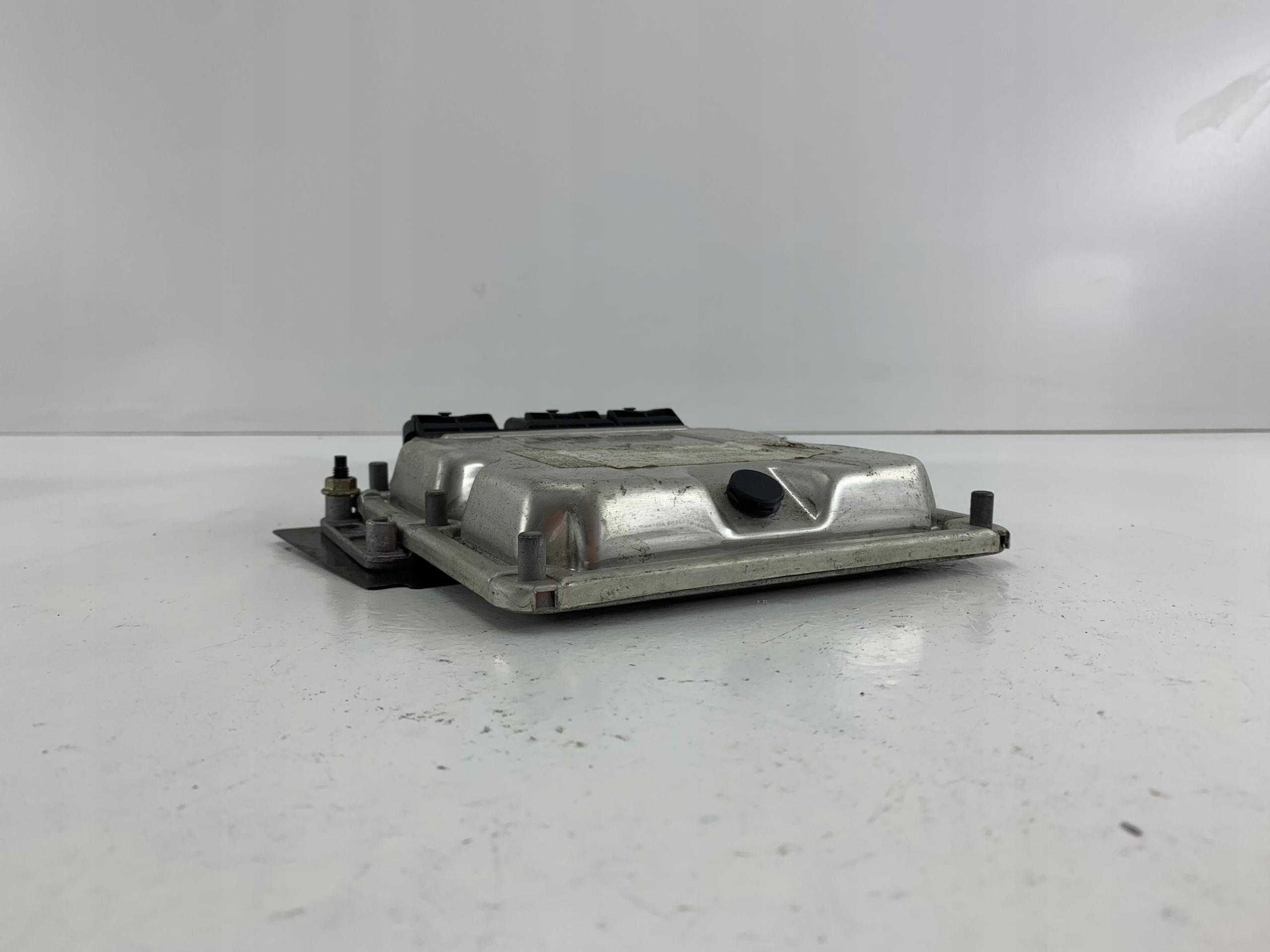 PEUGEOT 406 2.0 HDI unité de commande électronique uce moteur 9650931680