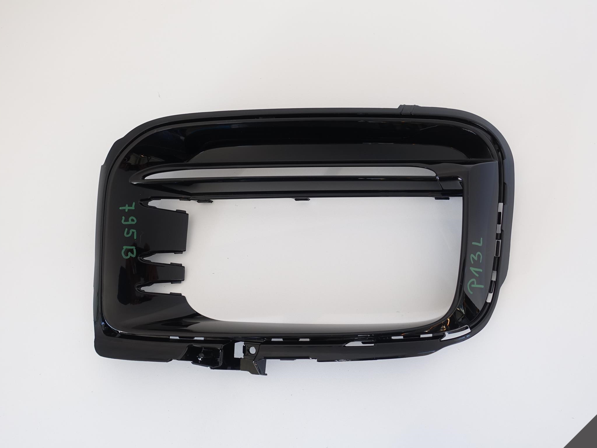 PORSCHE CAYENNE 9Y0 9Y3 GTS LEWA KRATKA POLYSK