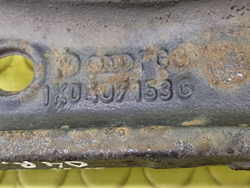 VW TOURAN 1.6 arm right front