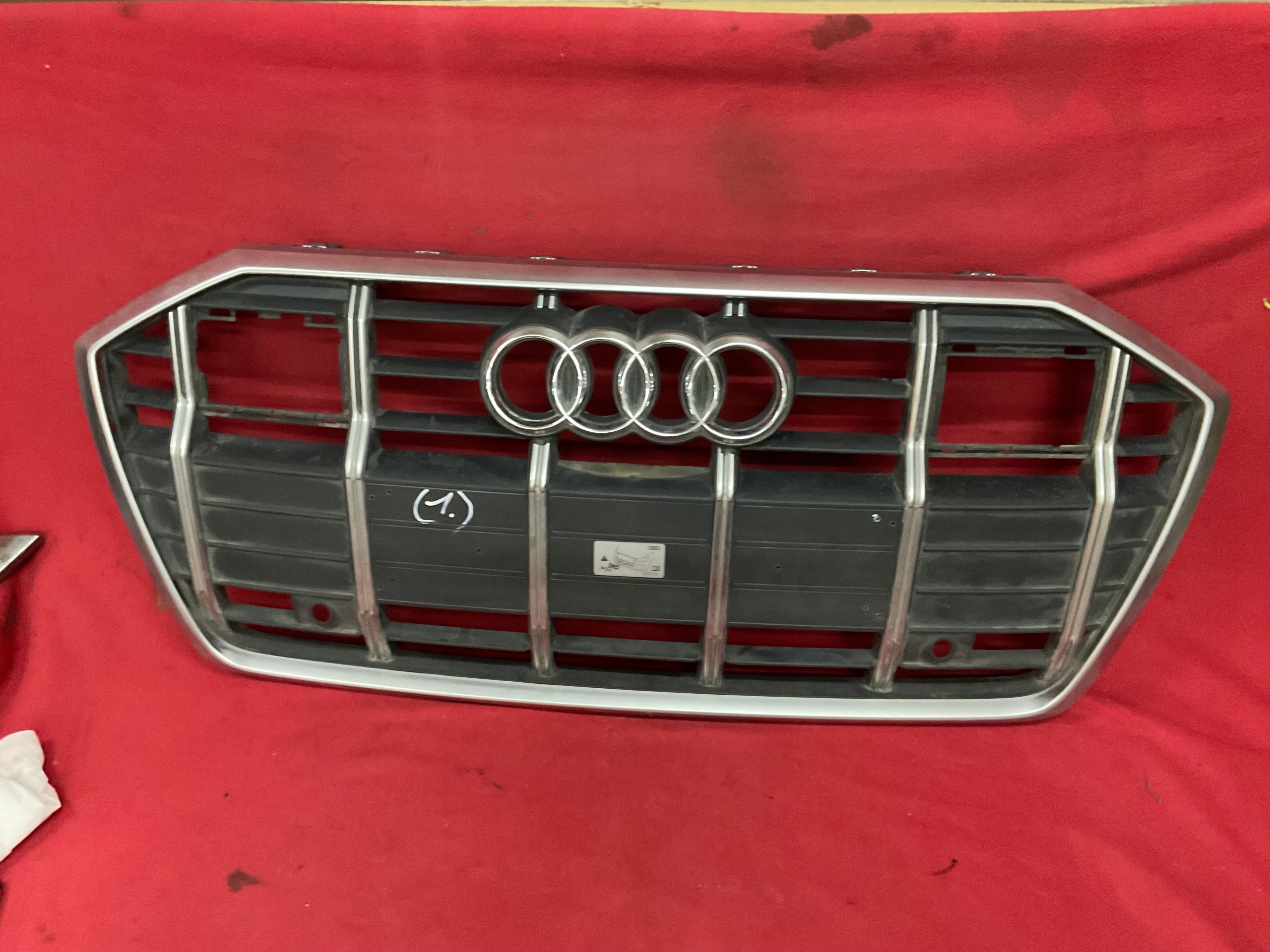 Audi A6 Kühlergrill FRONTGRILL Kühlergitter 4K0853651G - Thumbnail 4