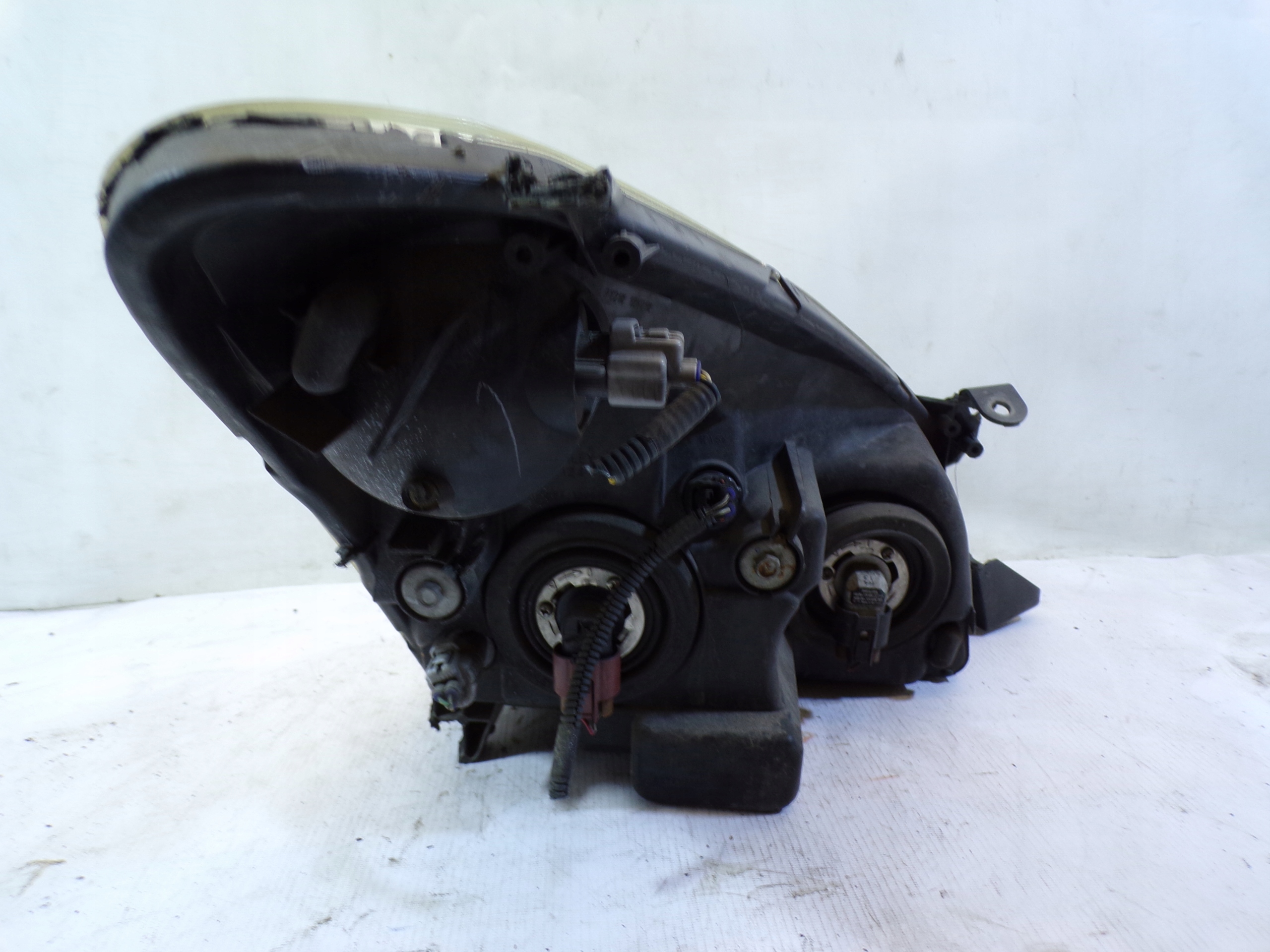 light front front left TOYOTA VERSO 2 II (K)
