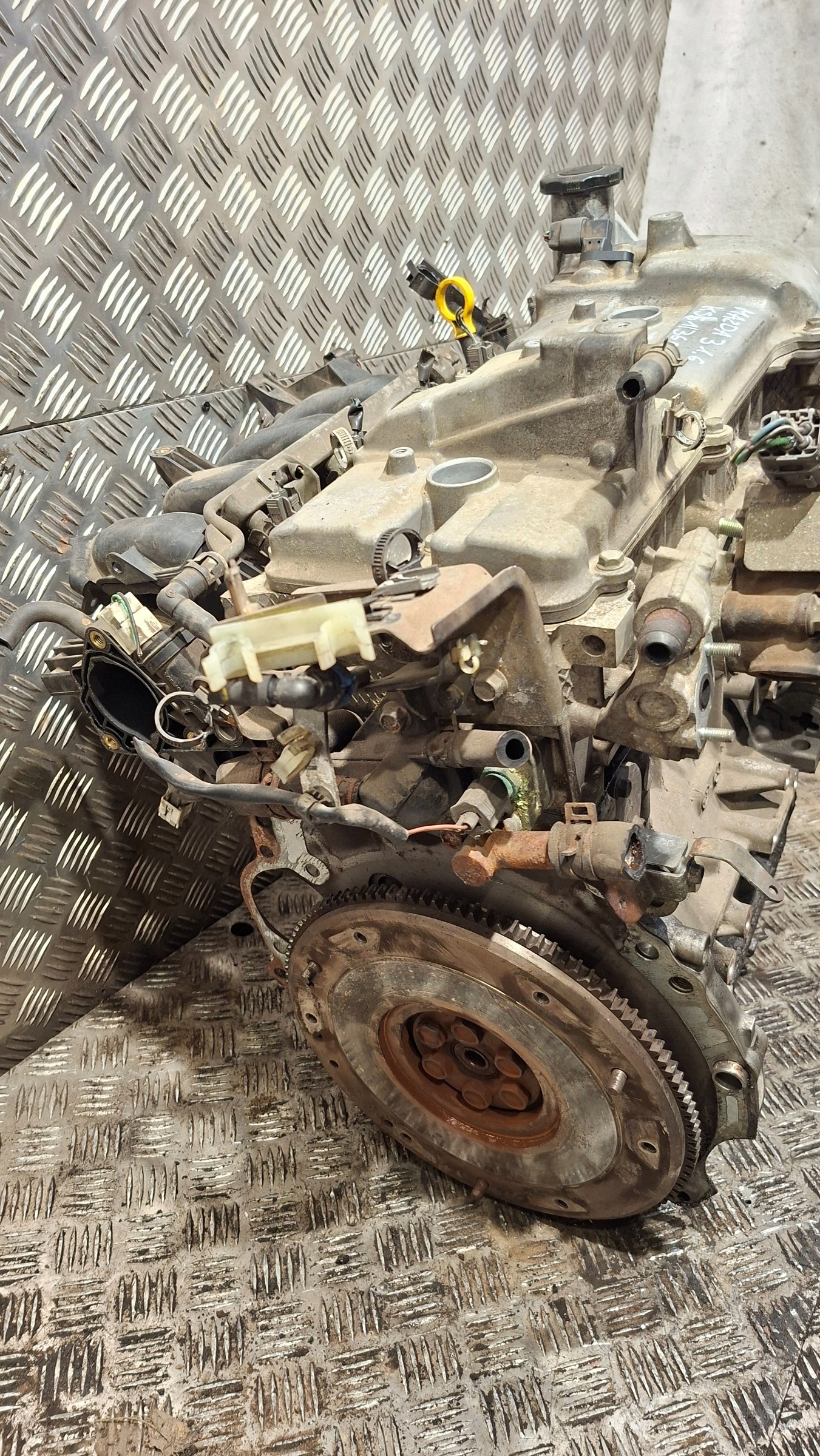 engine unprotected pillar MAZDA 3 1.6 16V Z6