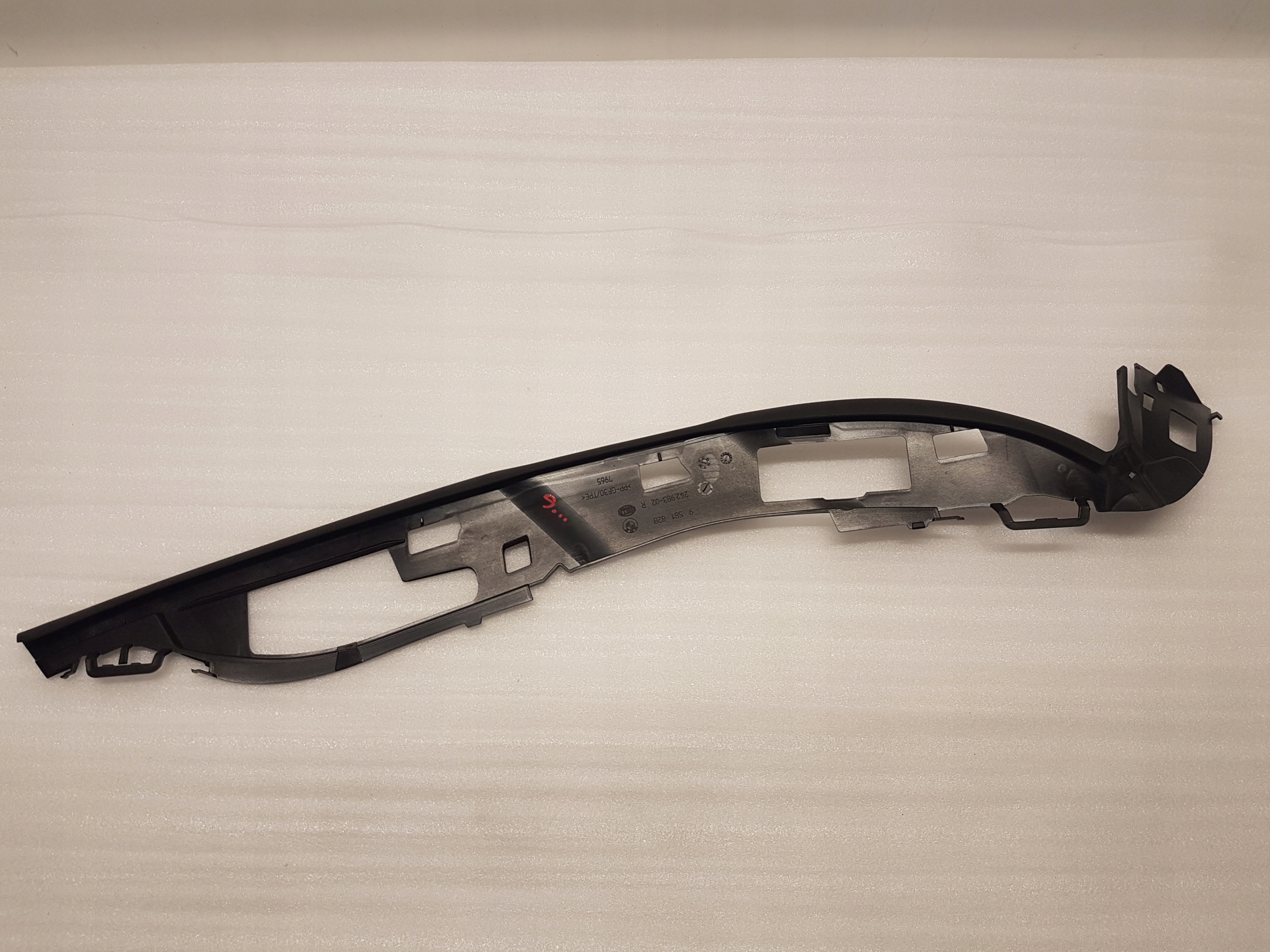 gasket lights right front BMW iX I20 9581828