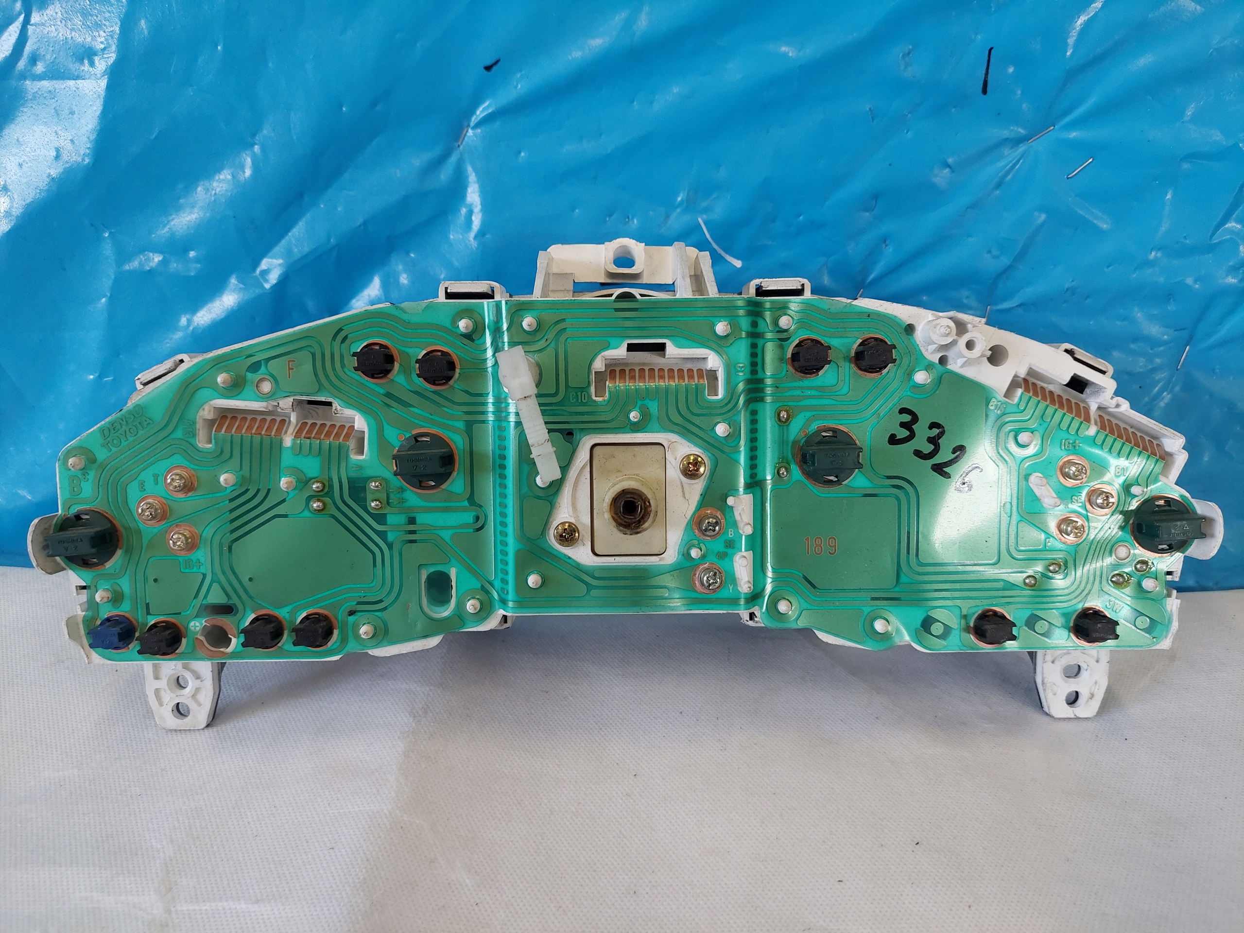 dials clock TOYOTA STARLET 1.3 B 83800-10200