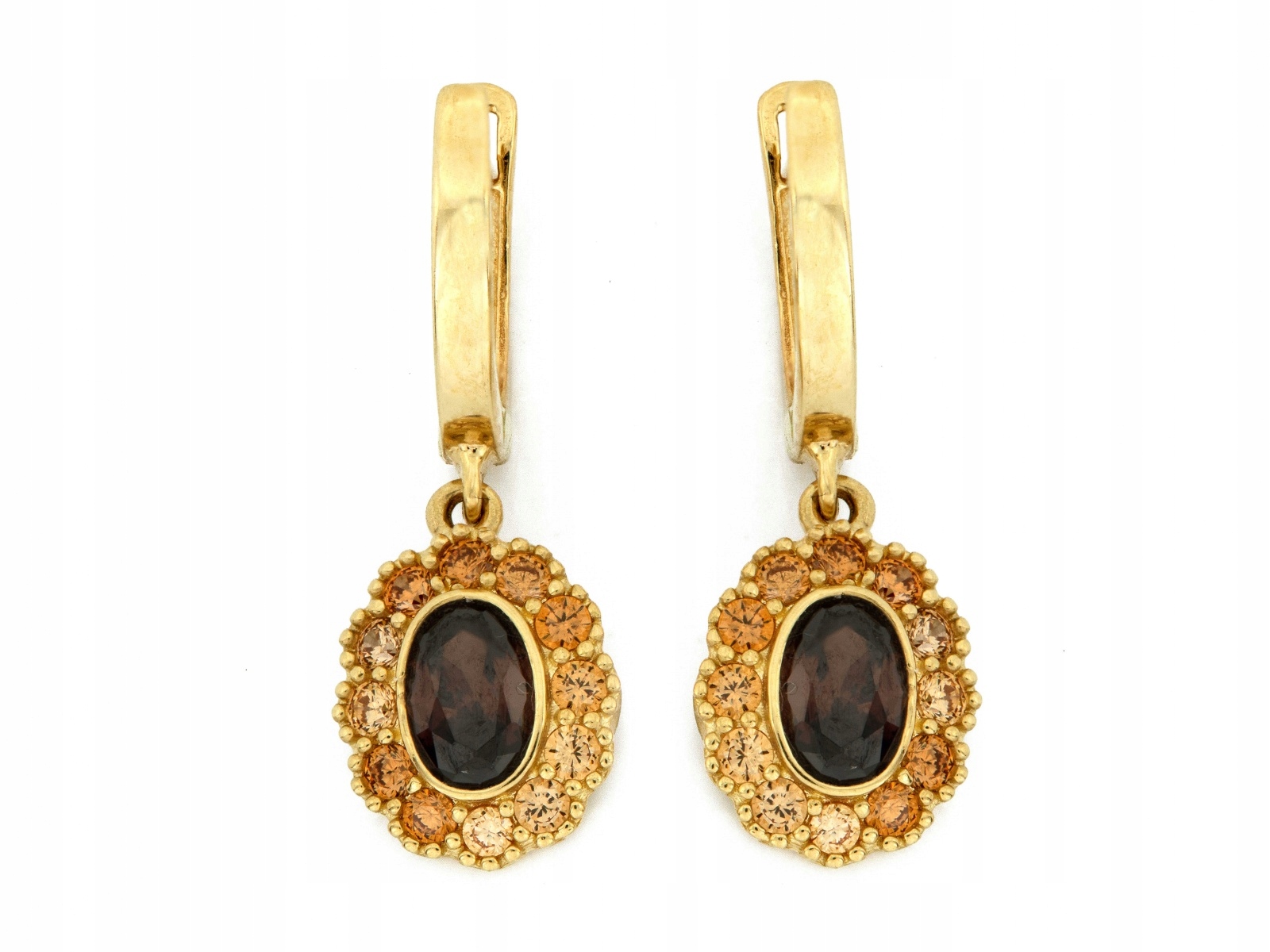 Náušnice zlaté 585 s šampaňskými zirkony jsou ideální na Silvestra