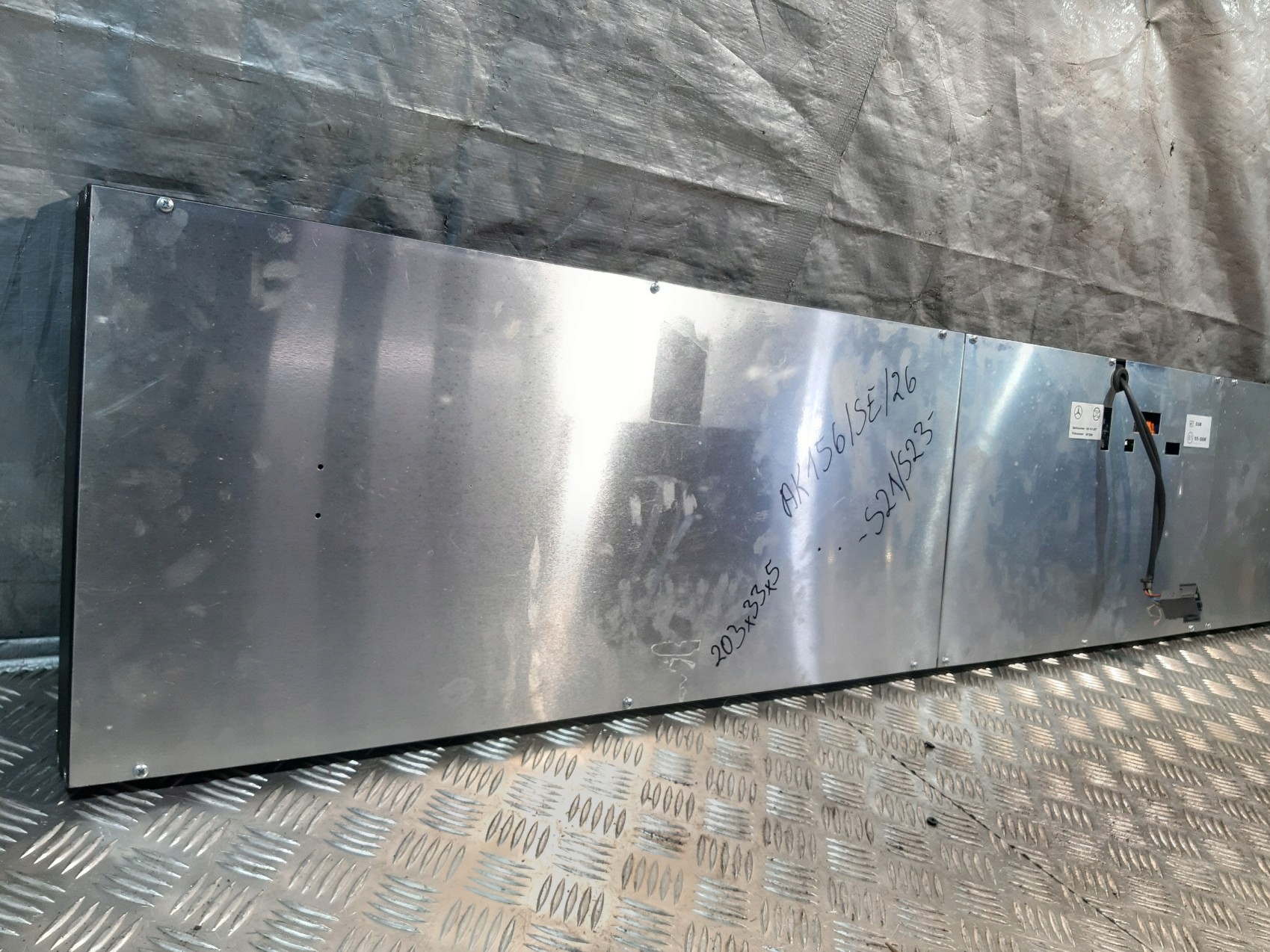 značka INFORMACYJNA display MERCEDES 0258100077