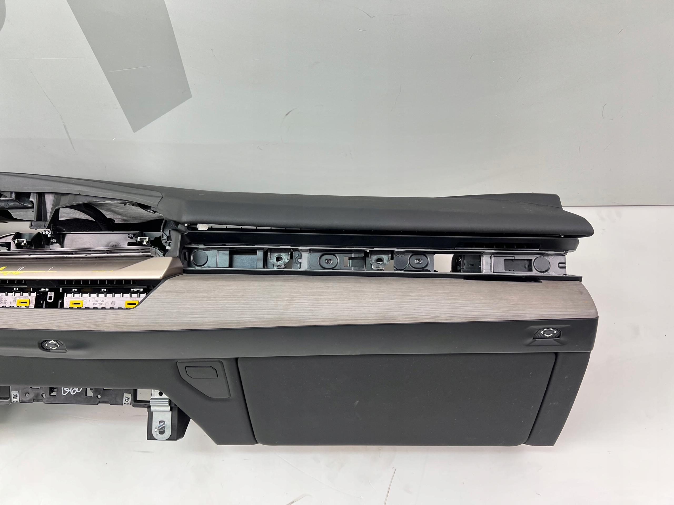 dashboard console BMW G60 G61 HEAD UP