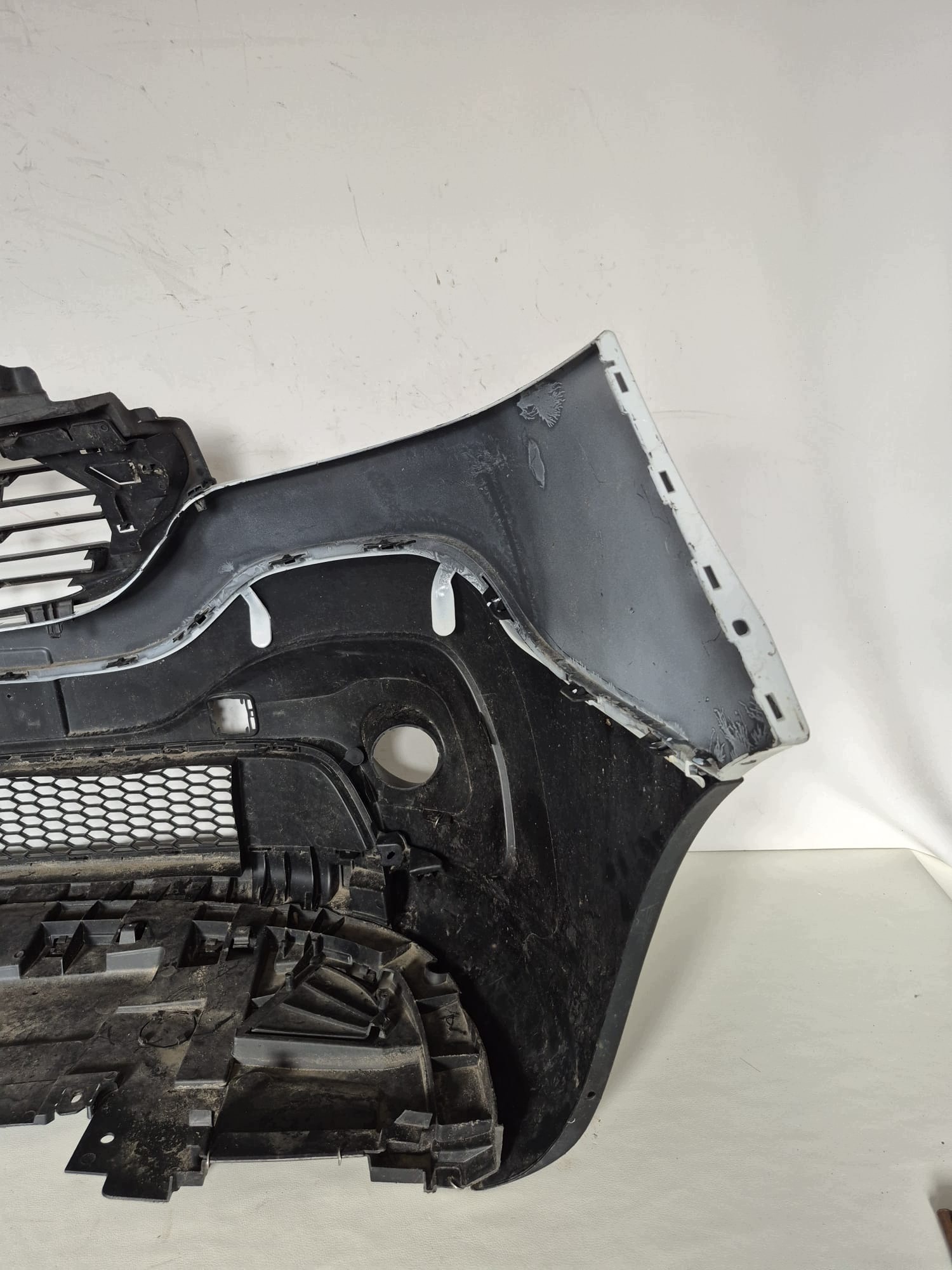 RENAULT TRAFIC III 3 14-21 bumper front front grill cover 620223380R