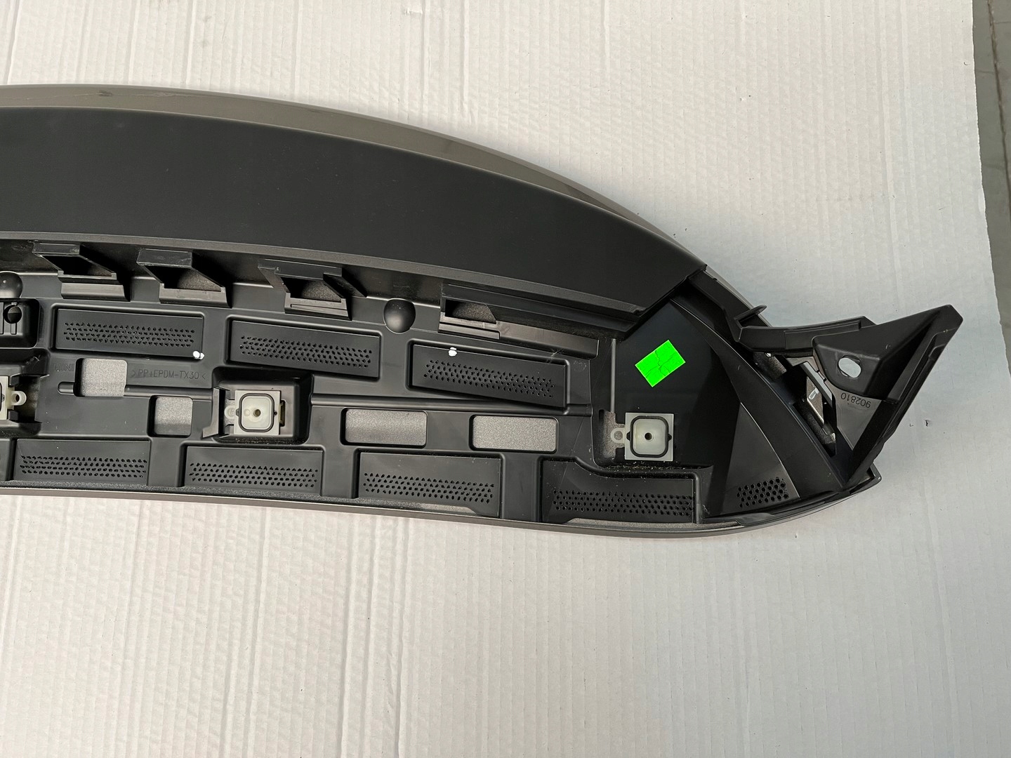 MINI COOPER s F55 спойлер спойл багажника 7348976