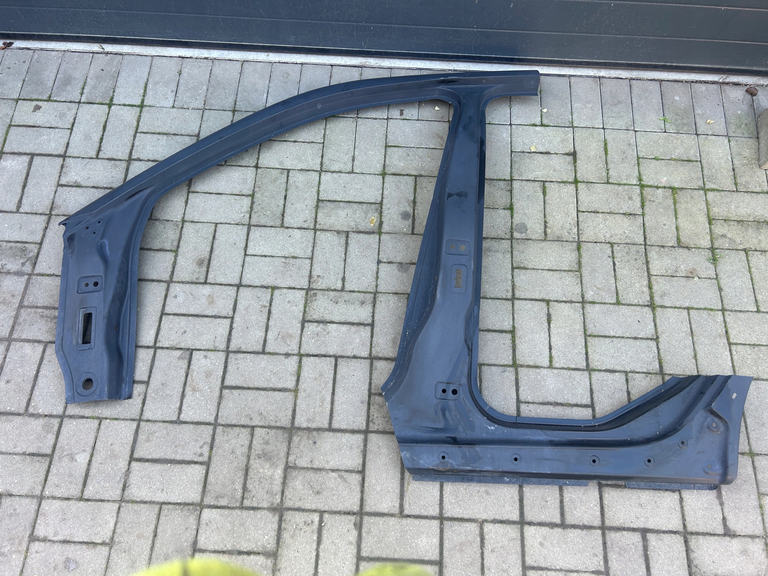 6F9809605B Seat Arona threshold left front pillar A