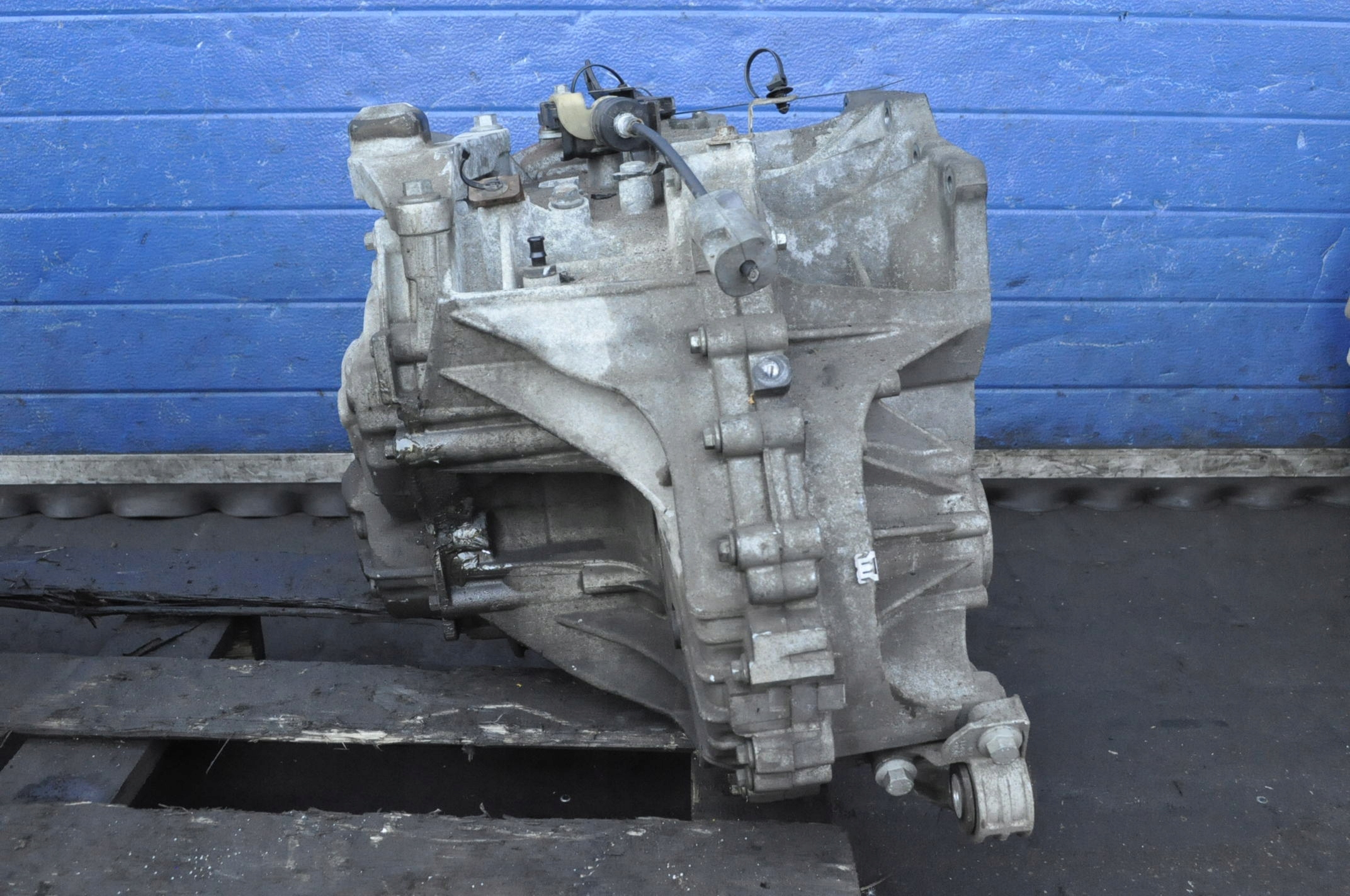 C-MAX II MK2 1.5TDCI 120KM SKRZYNIA F1FR-7000-FD Producent części Ford OE