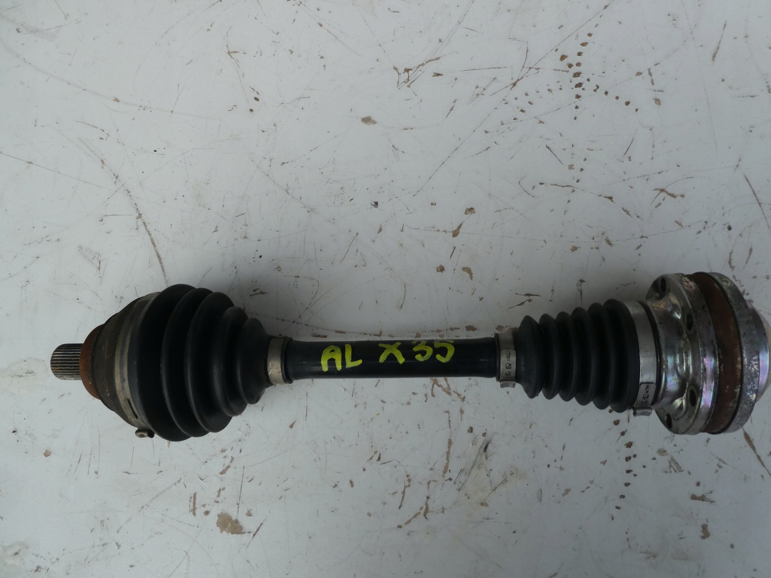 semi-axis left VW CADDY 2K5 2,0 TDI 1K0407271NQ